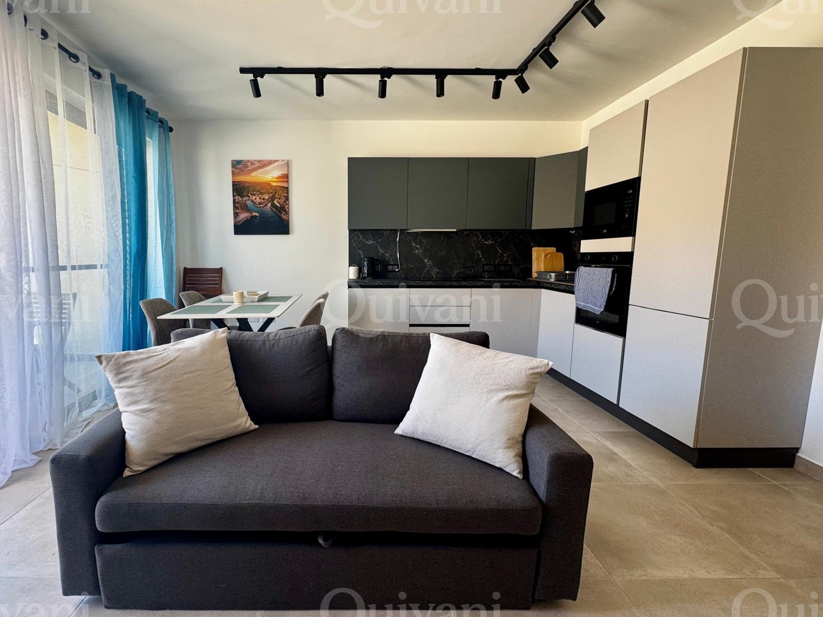 Xlendi, Furnished Apartment