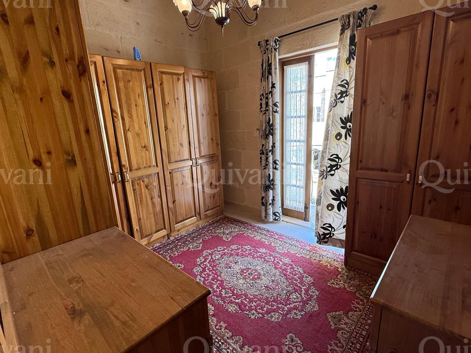 Qala, Fully Furnished Terraced House with pool