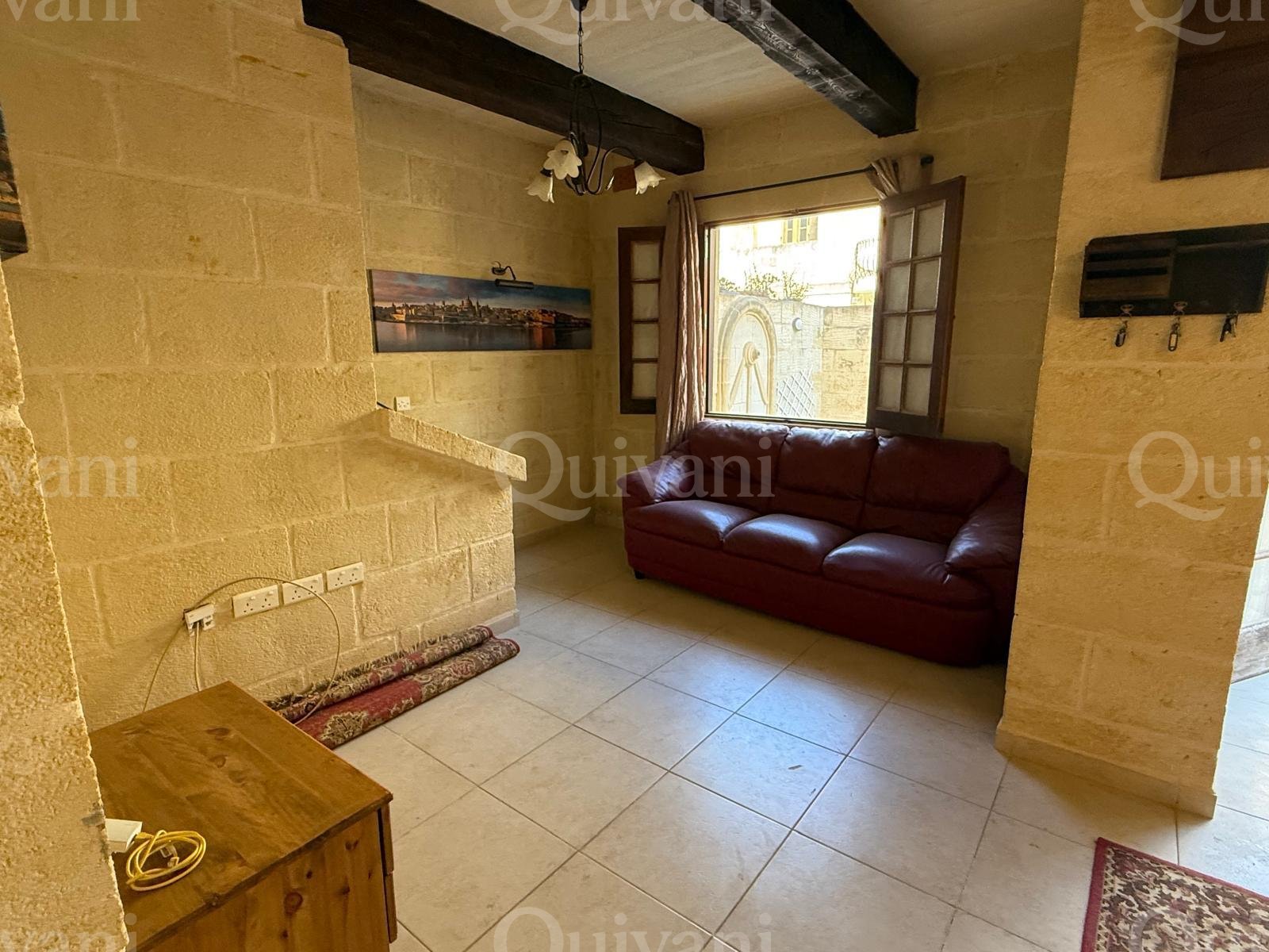 Qala, Fully Furnished Terraced House with pool