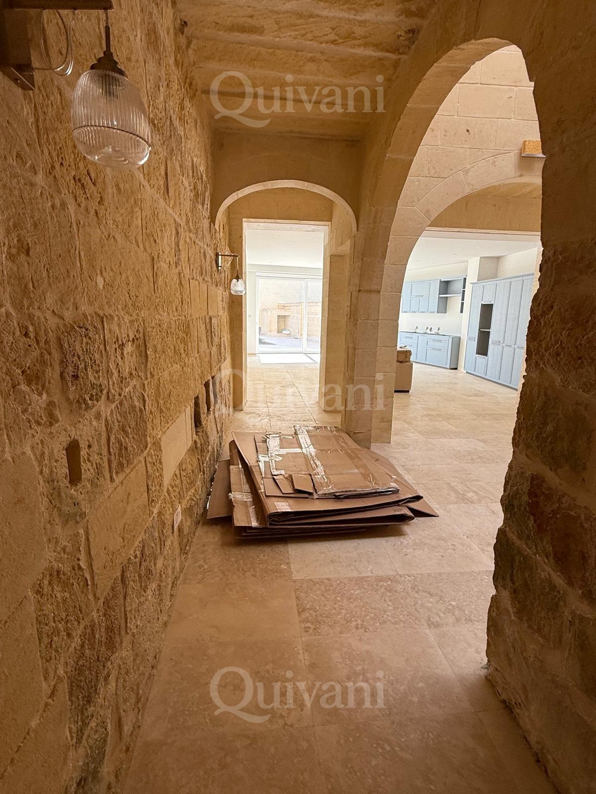 San Lawrenz, Partly Furnished House of Character
