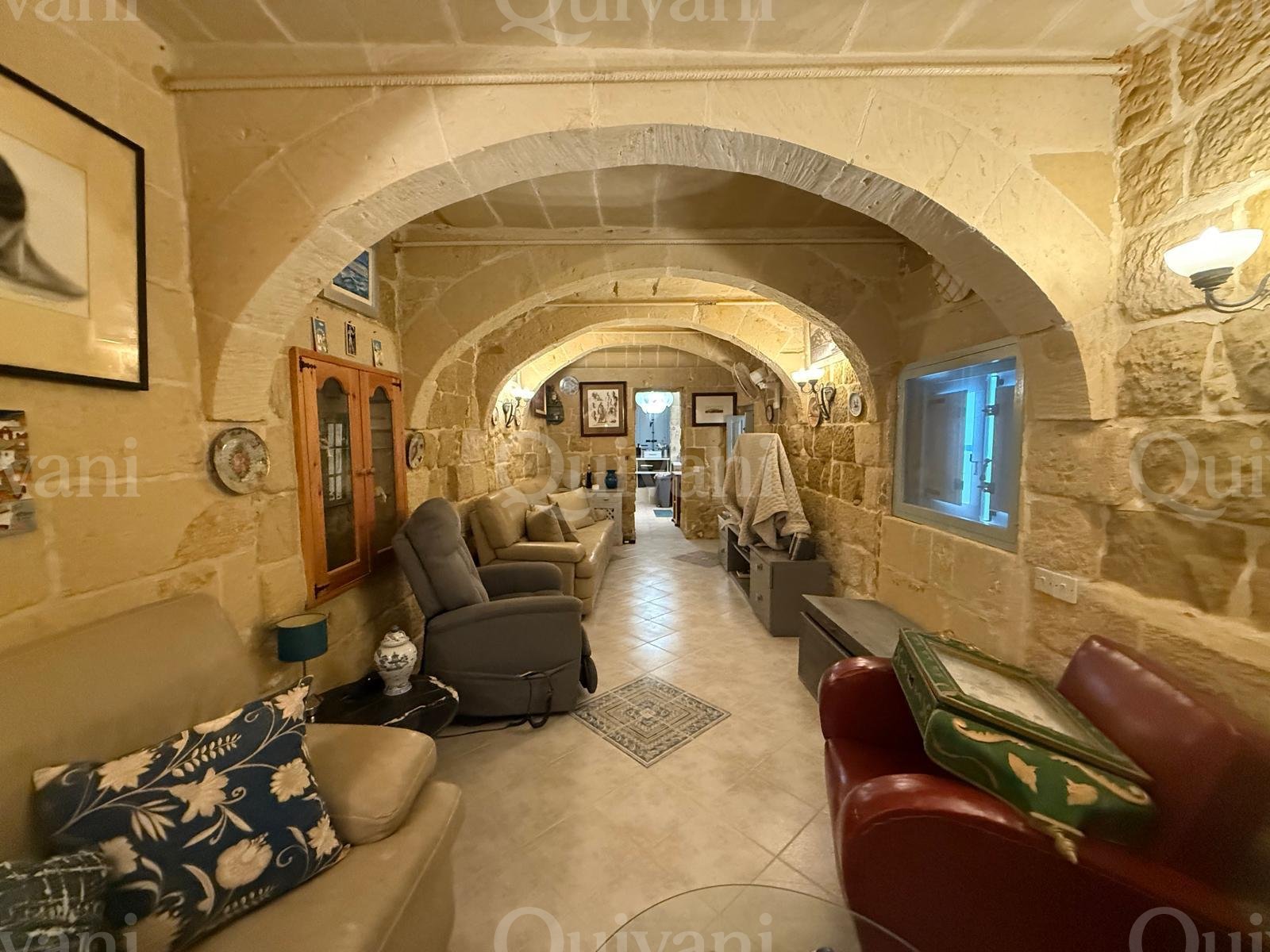 Gharb, Furnished Farmhouse