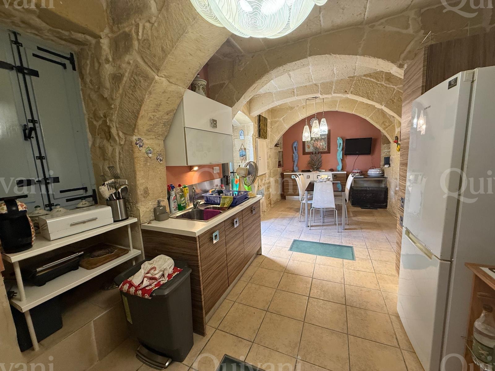 Gharb, Furnished Farmhouse