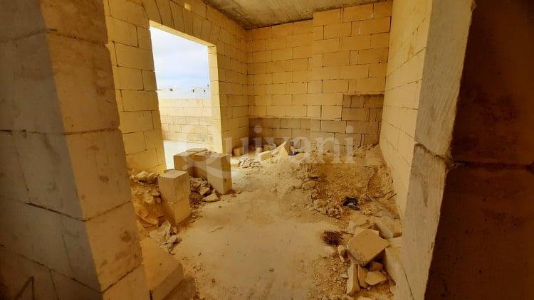 Zebbug (Gozo), Shell form Penthouse