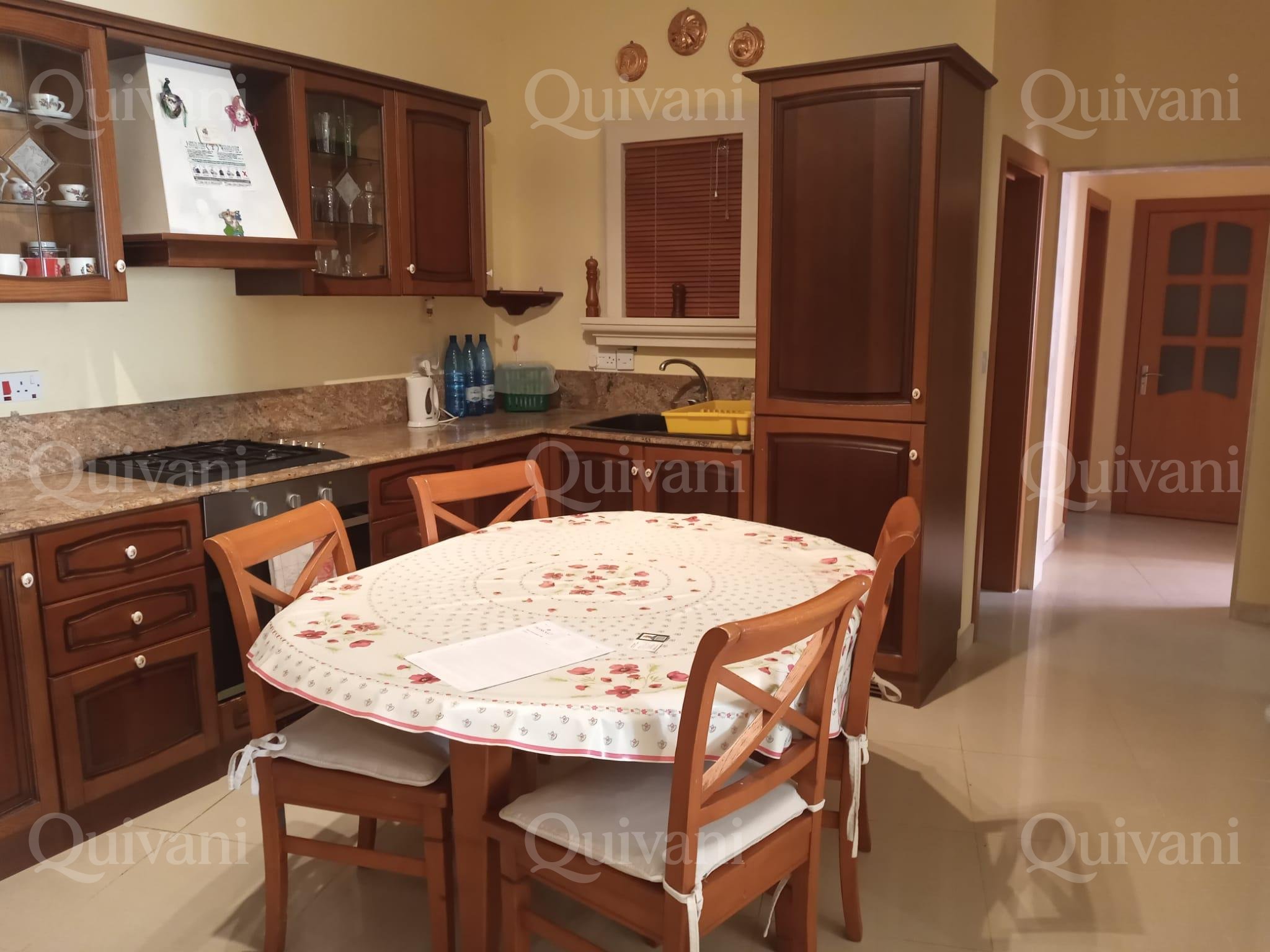 Marsalforn, Furnished Apartment