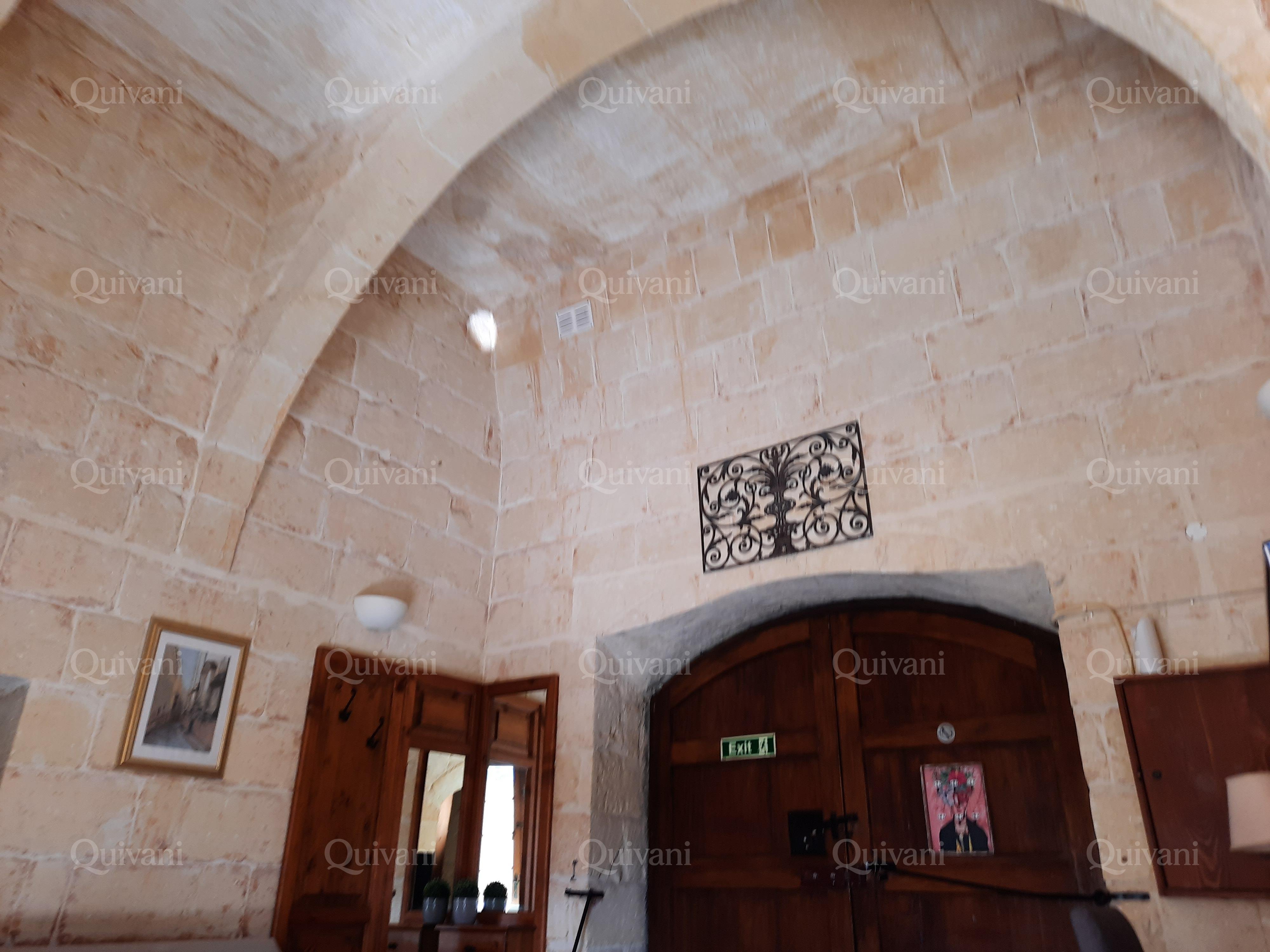 Xaghra, Furnished House of Character