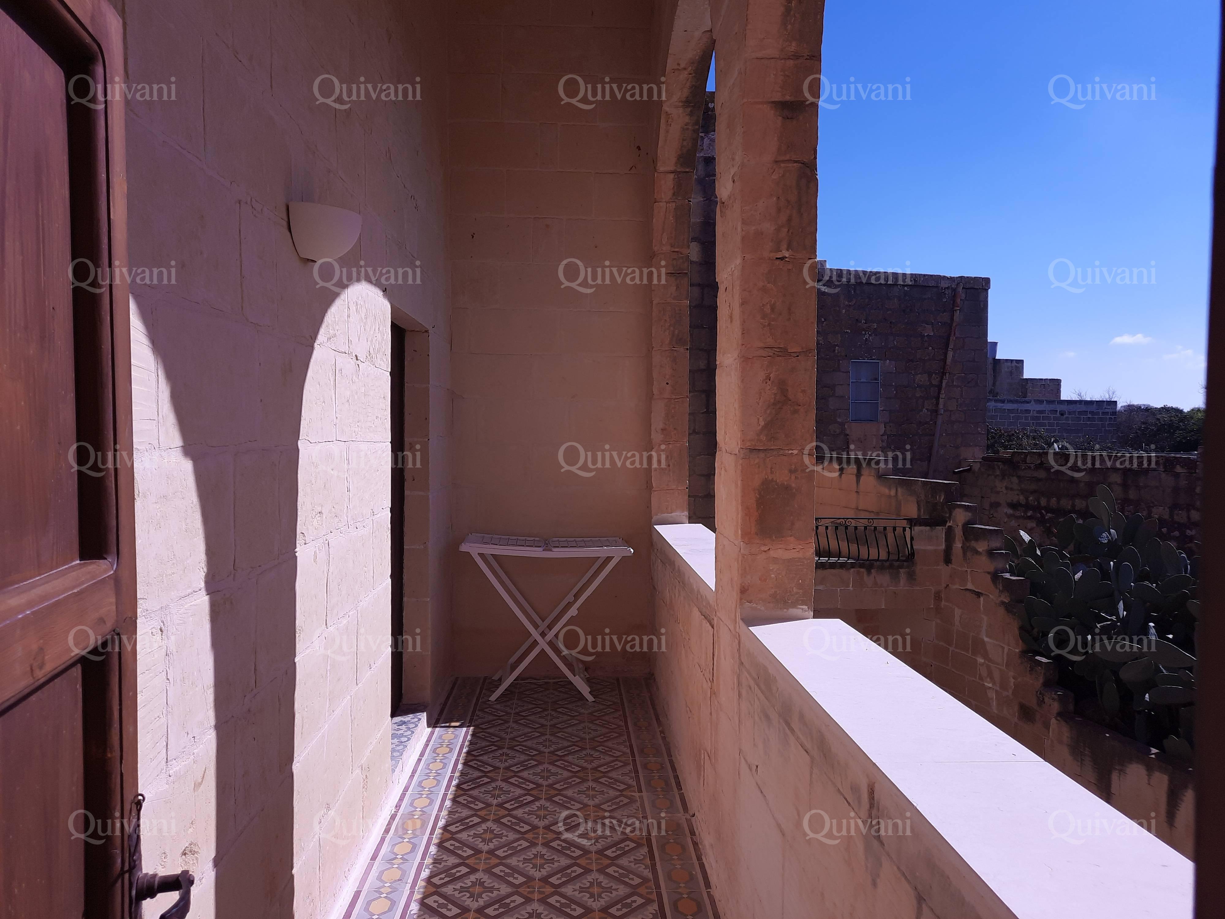 Xaghra, Furnished House of Character
