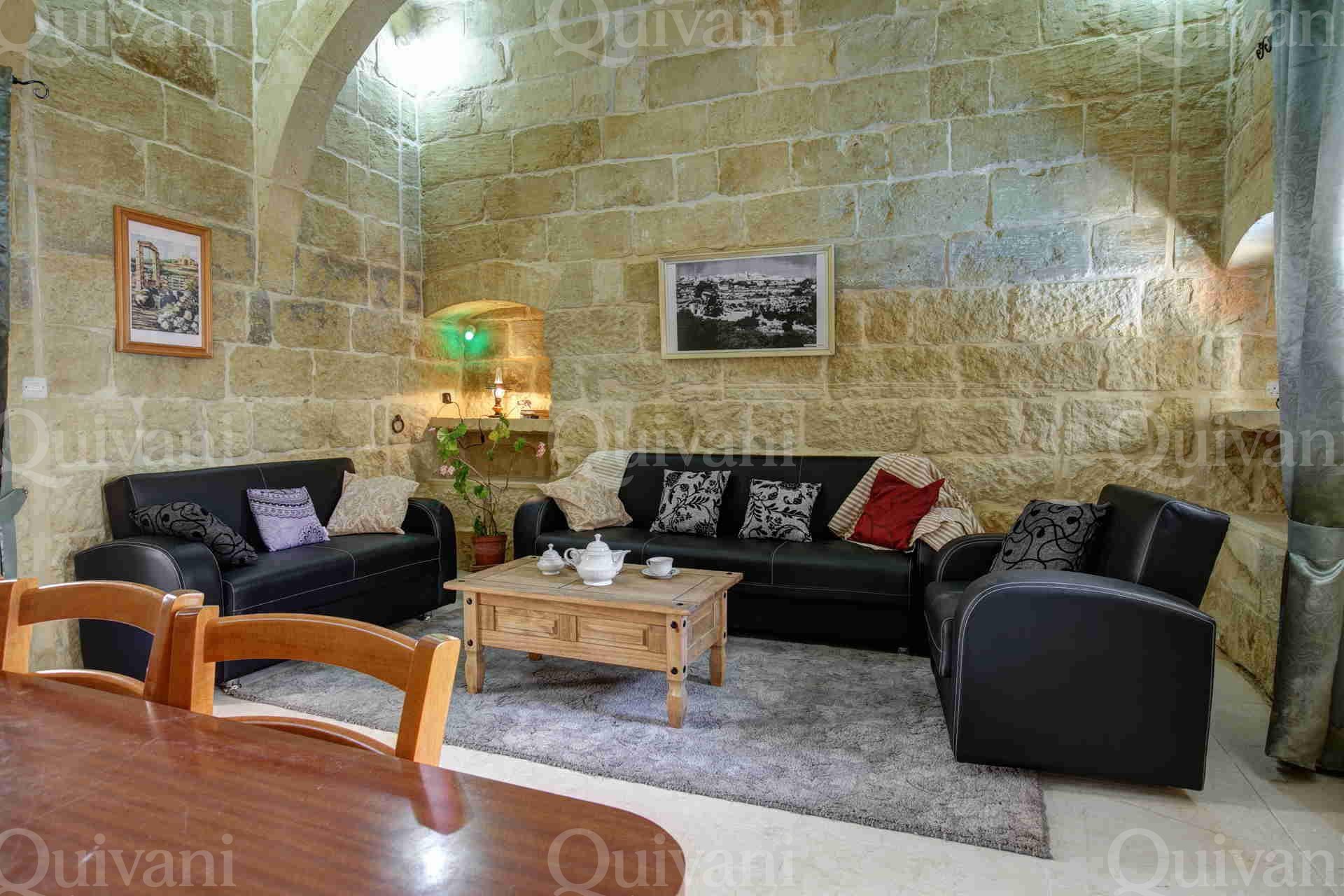 Kercem, Furnished Farmhouse