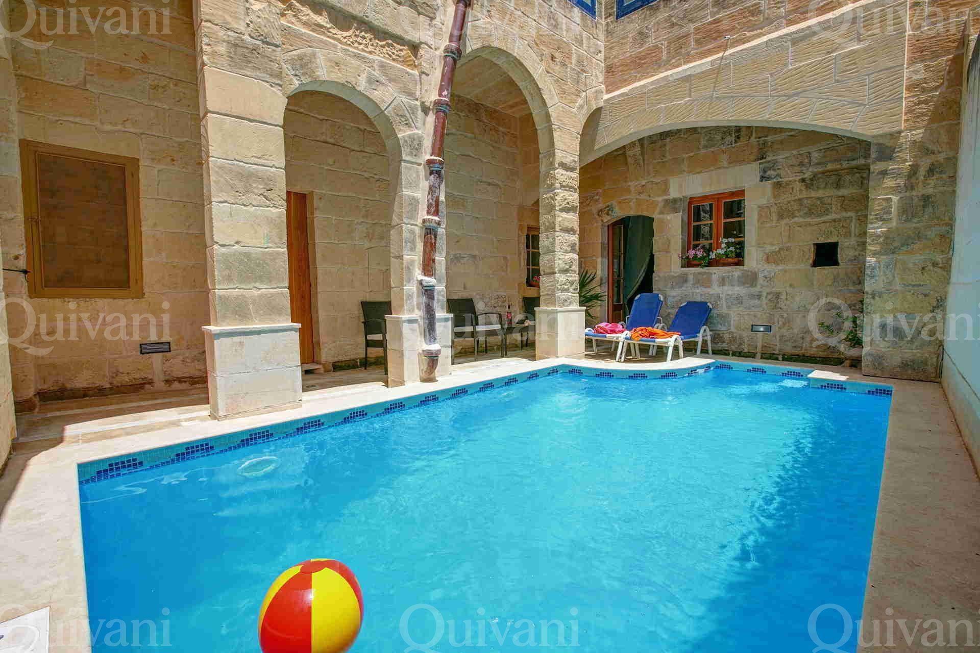 Kercem, Furnished Farmhouse