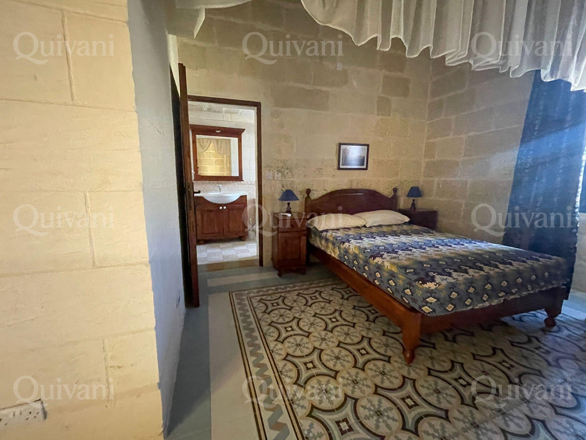 Kercem, Furnished Farmhouse