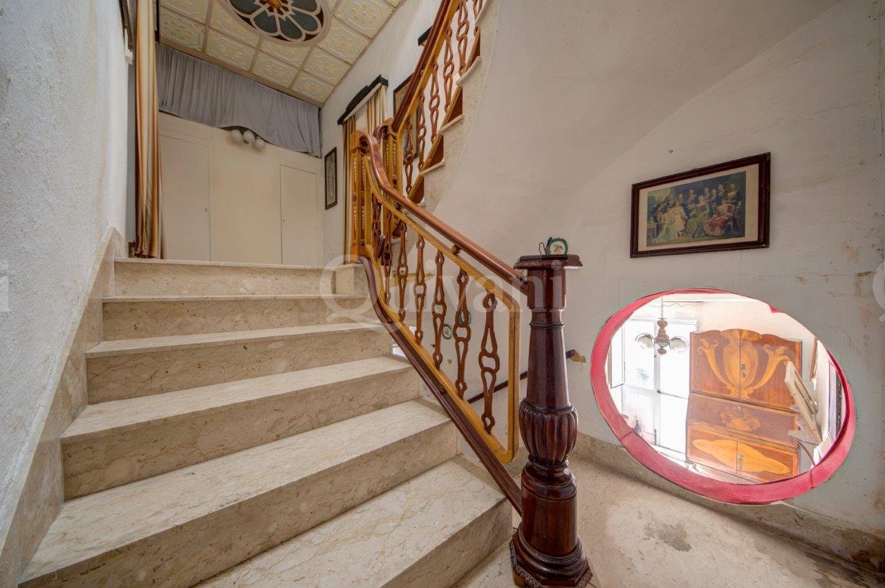 Victoria, Unconverted Town House