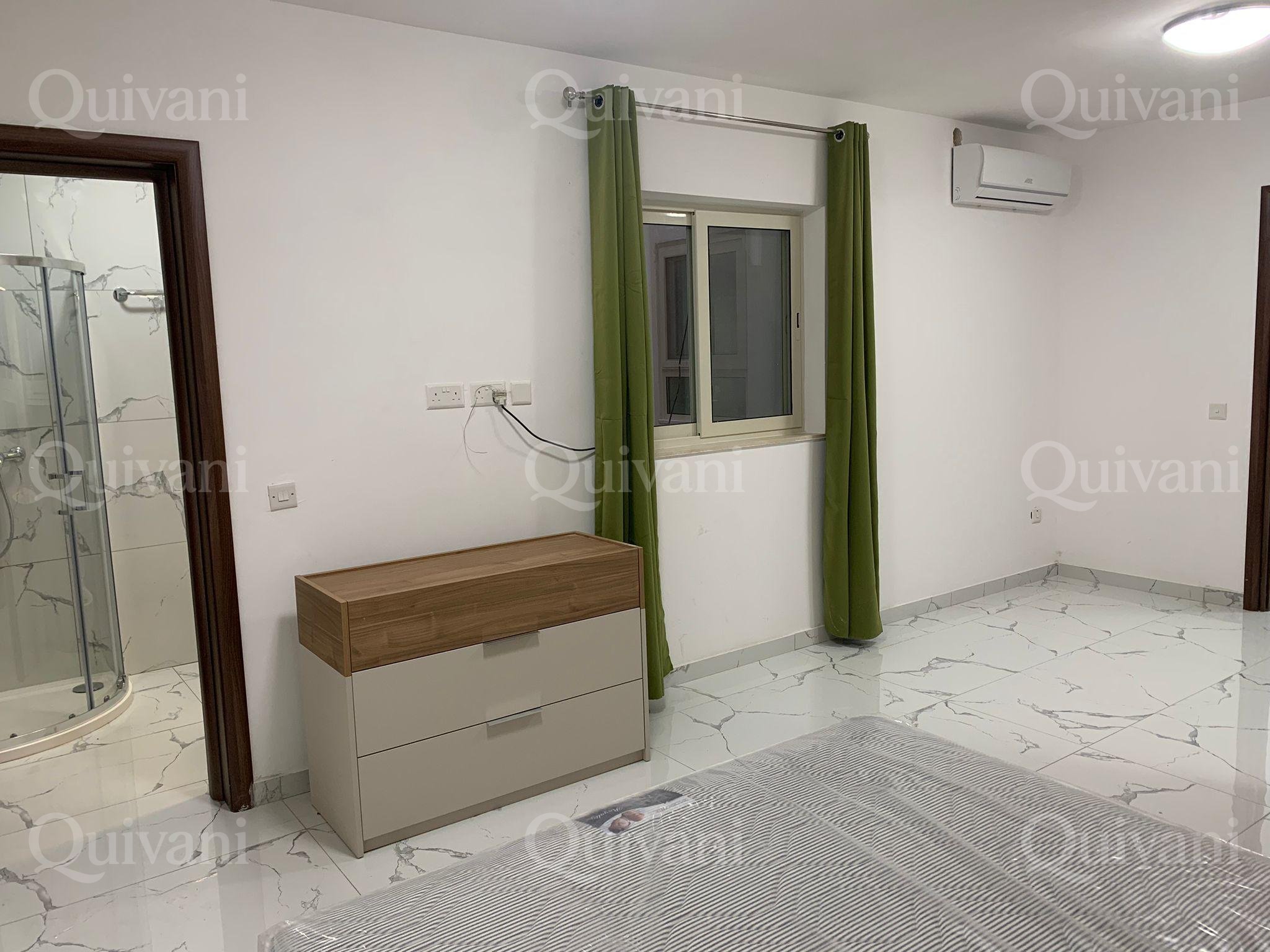 Victoria, Furnished Apartment