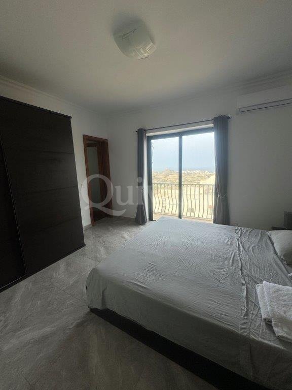 Xaghra, Furnished Penthouse