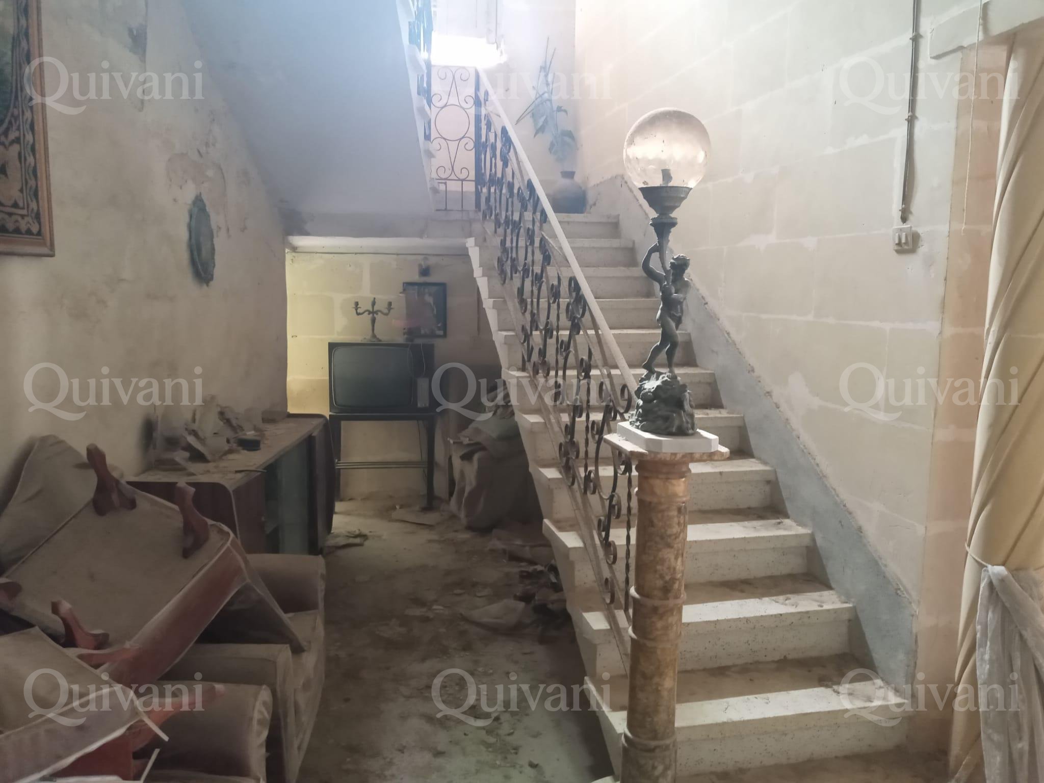 Xewkija, Unconverted House of Character