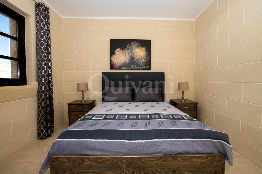Kercem, Furnished Terraced House