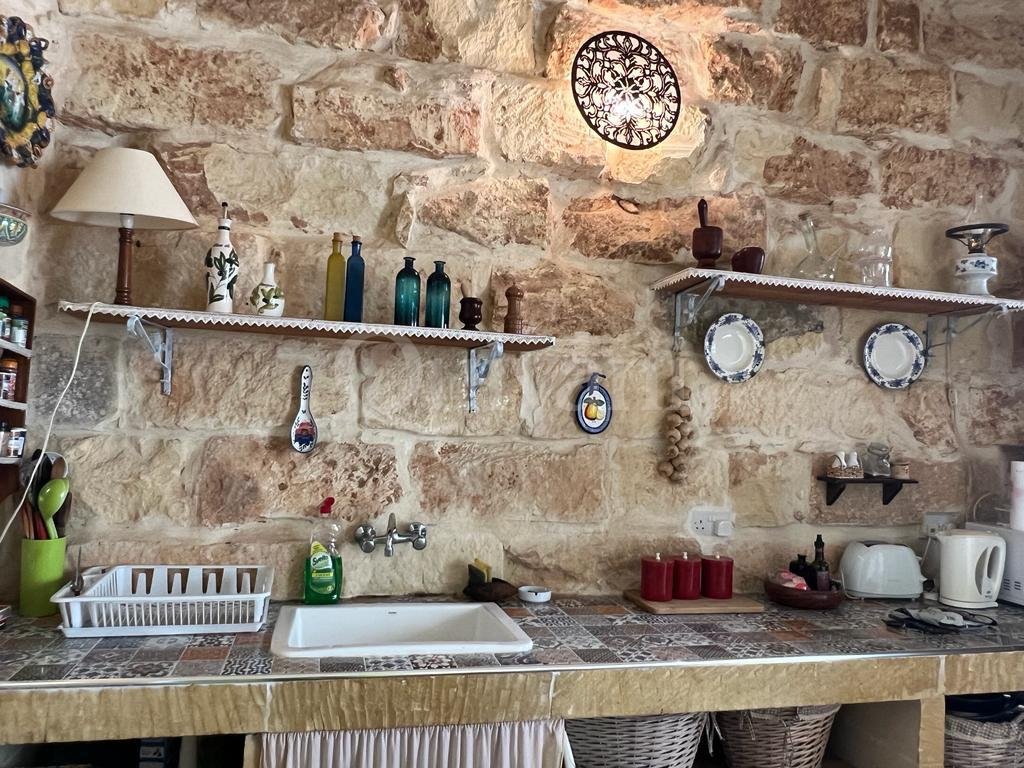 Xaghra, Furnished Farmhouse