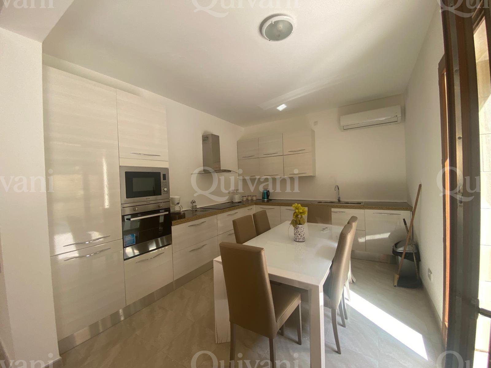 Fort Chambray, Furnished Semi-detached Villa
