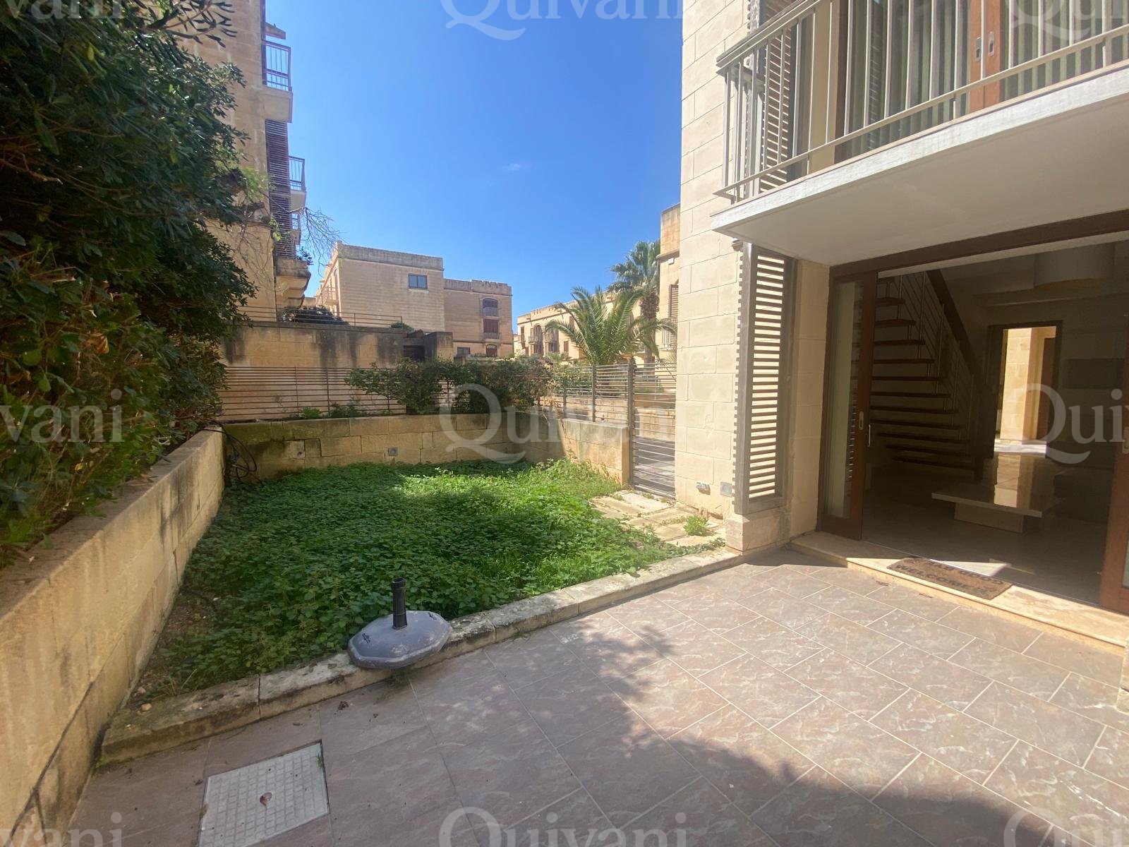 Fort Chambray, Furnished Semi-detached Villa