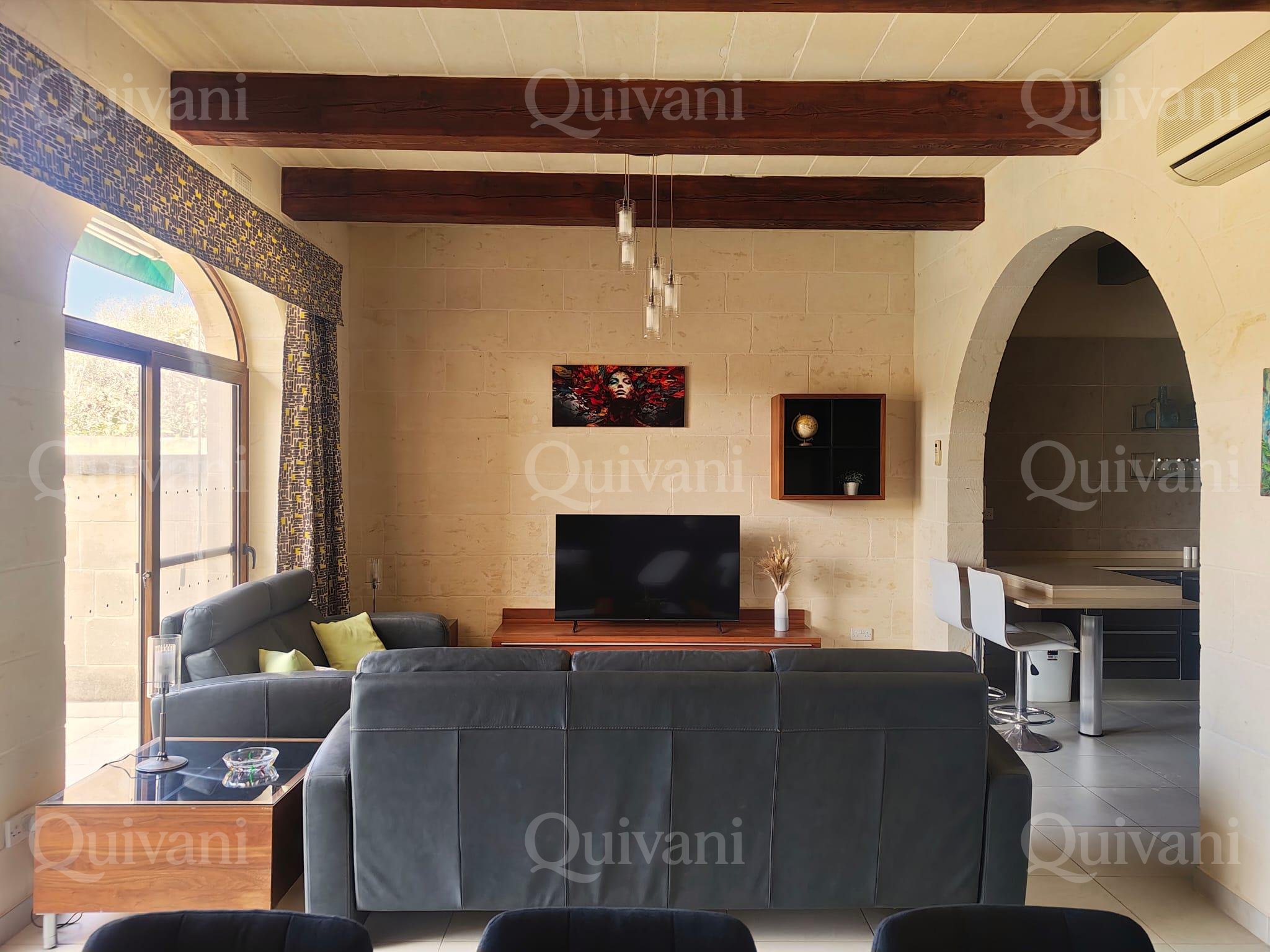 Qala, Furnished House of Character