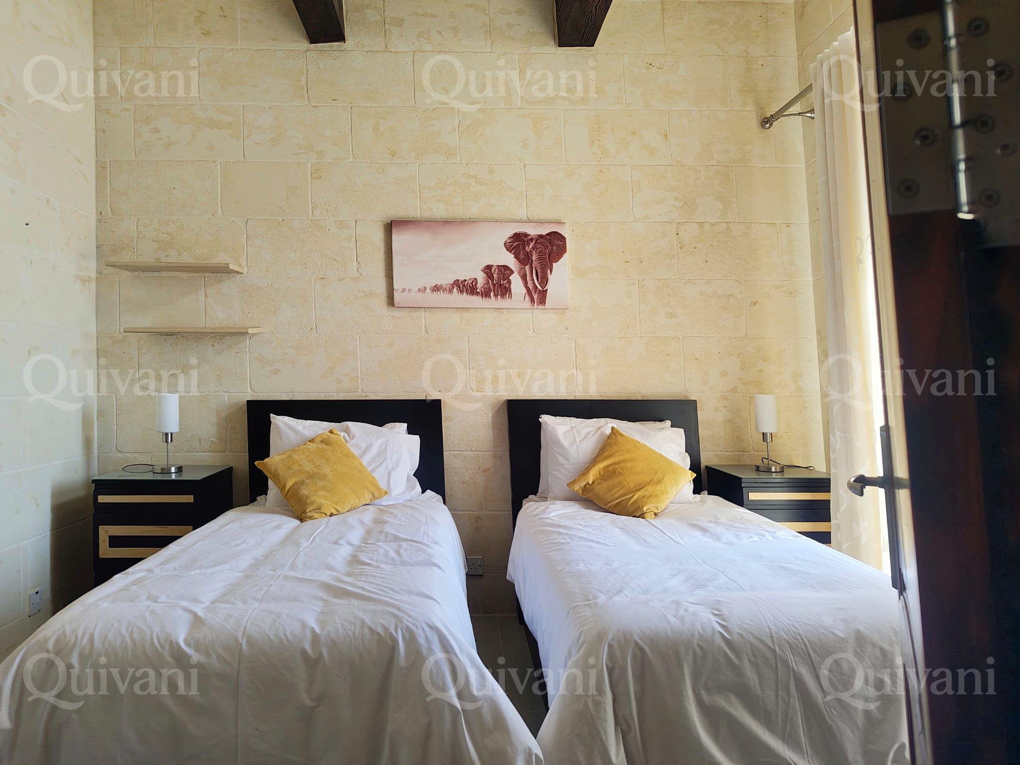 Qala, Furnished House of Character