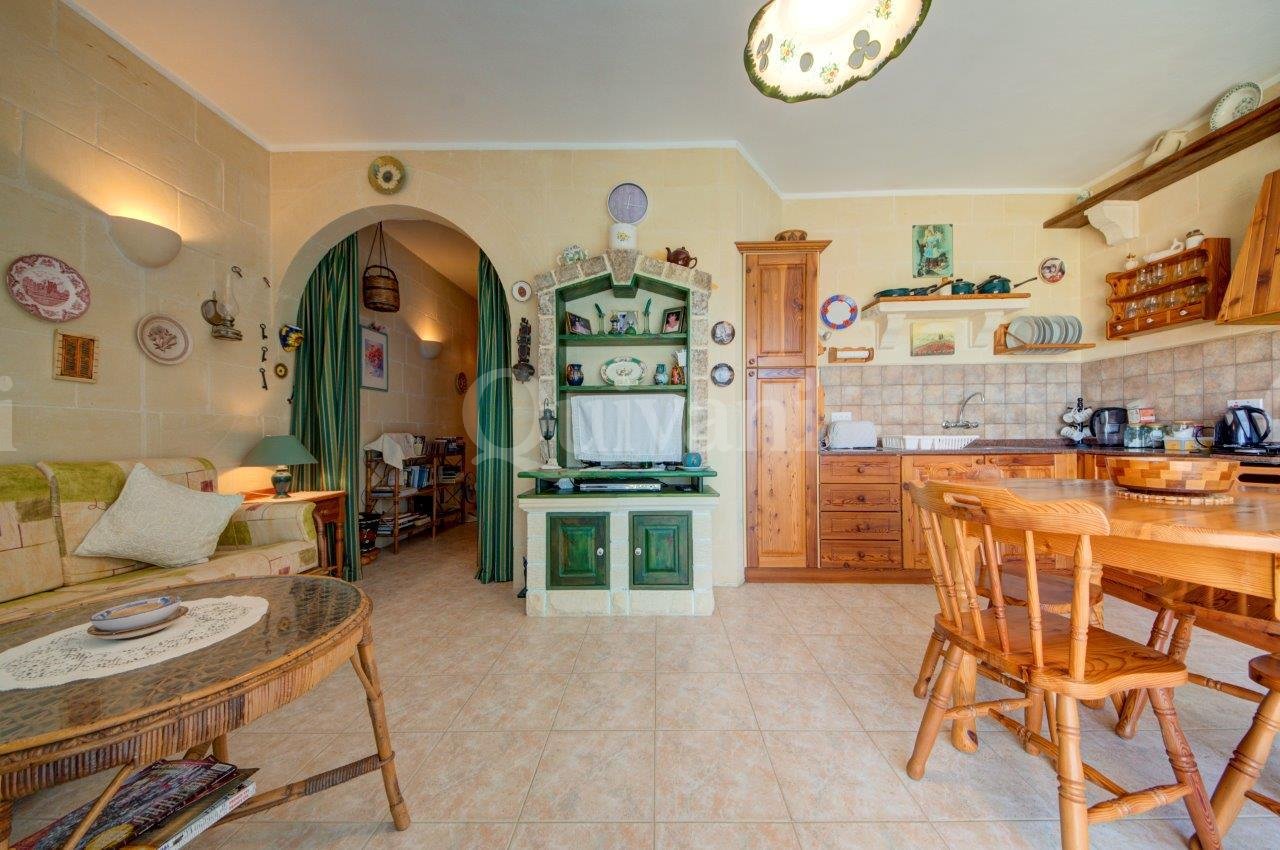 Kercem, Furnished Apartment