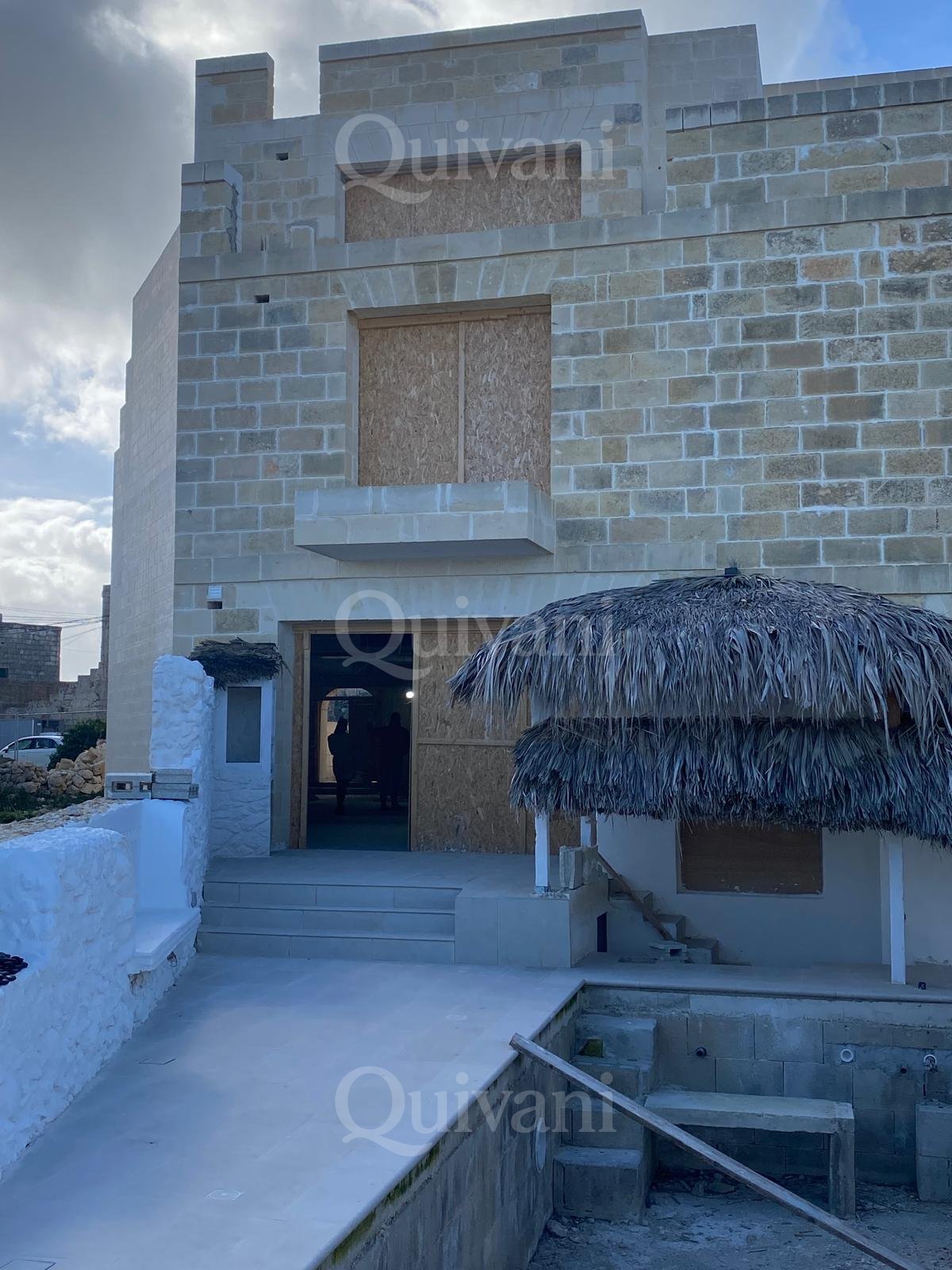 Nadur, Shell Form Villa
