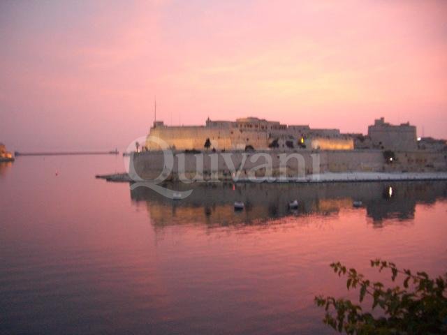 Senglea, Converted House of Character