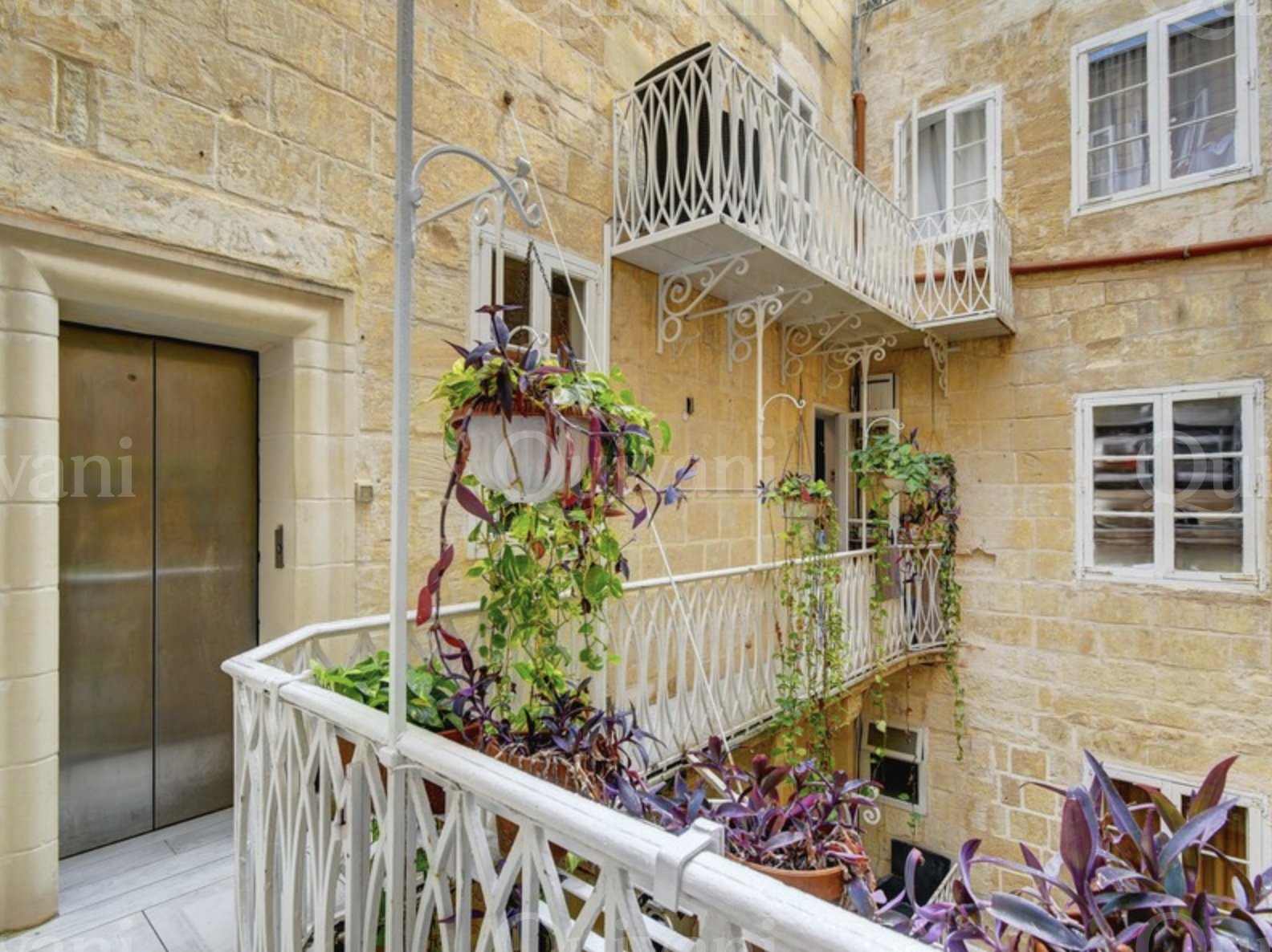 Valletta, Palazzo