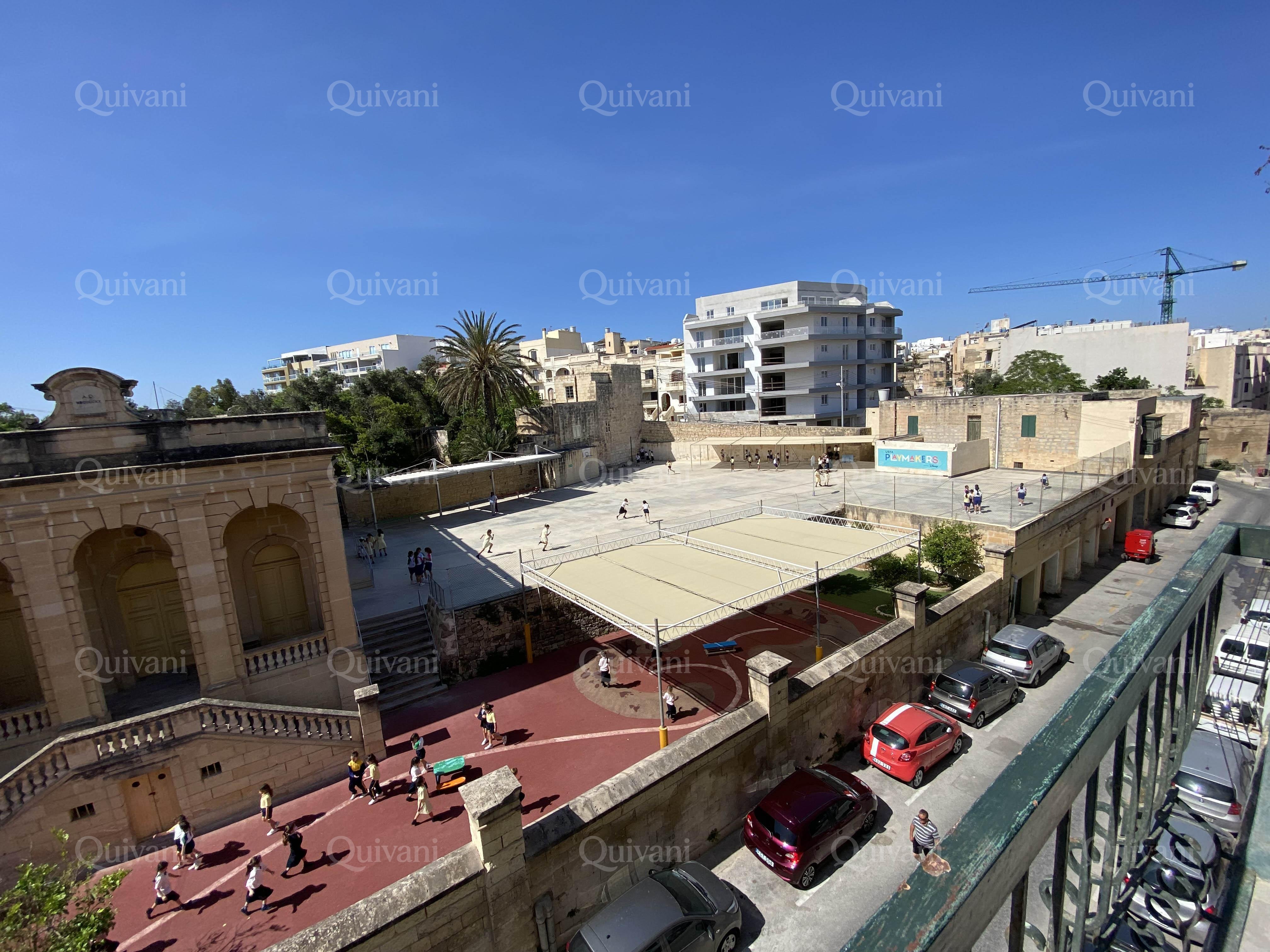 St Julians, Furnished Apartment