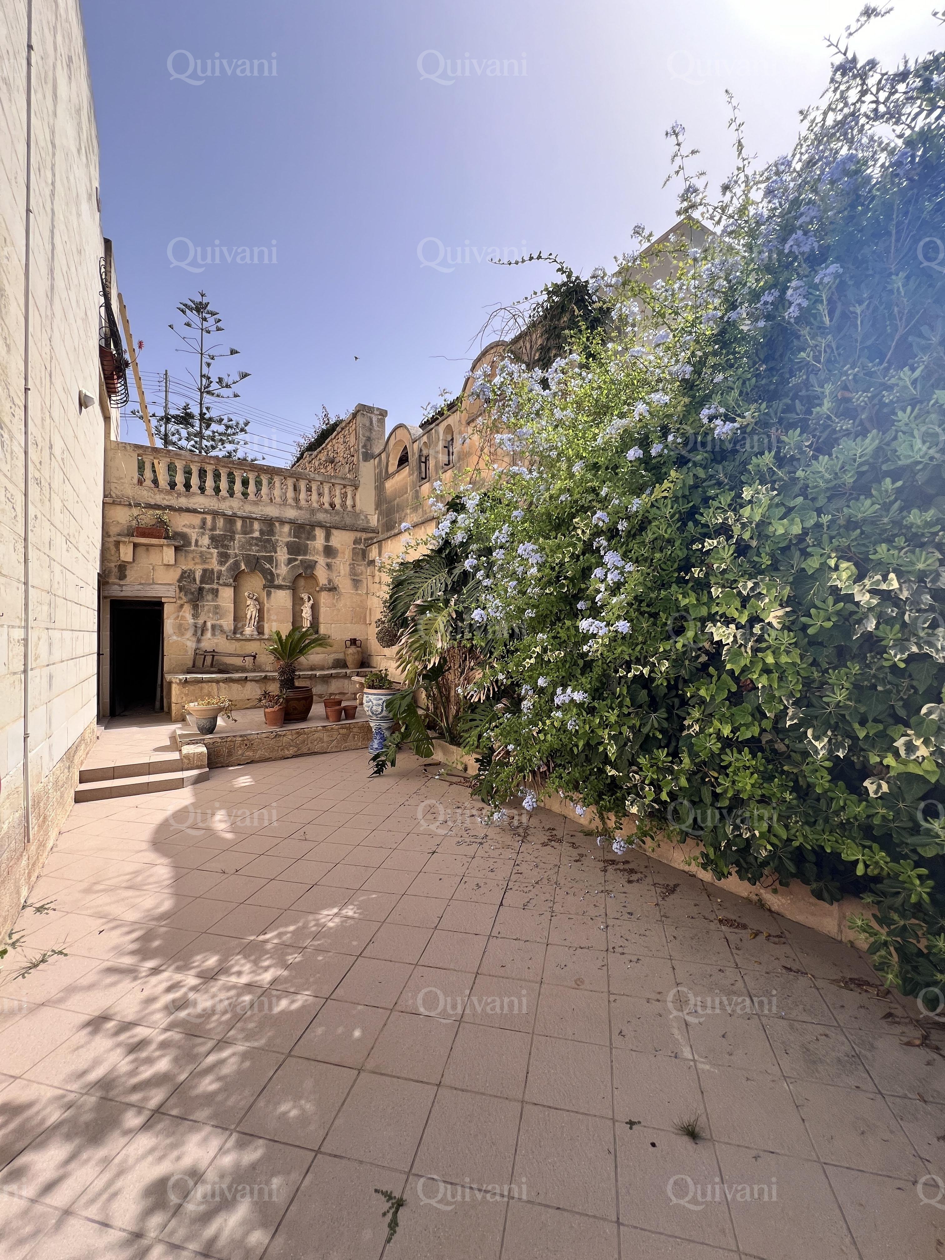Madliena, Furnished Detached Bungalow