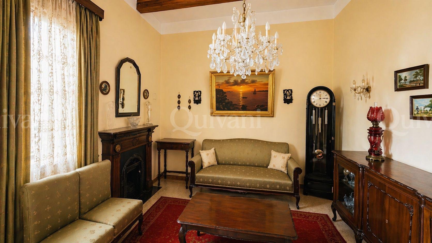 Paola, Townhouse