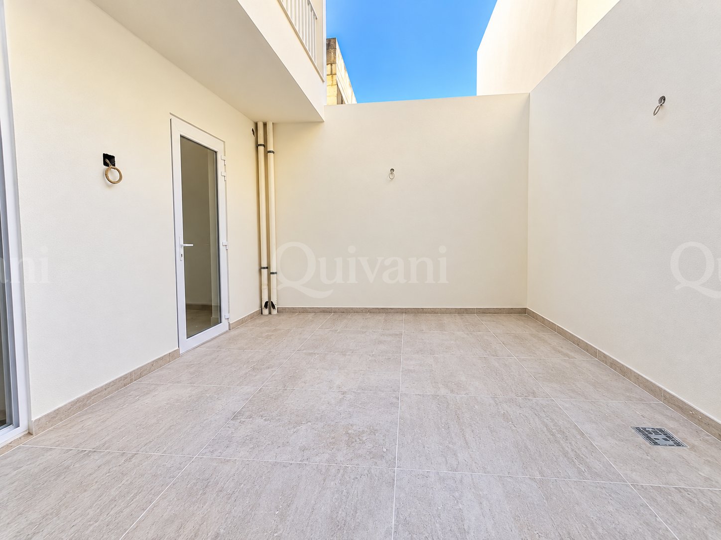1st Floor Apartment