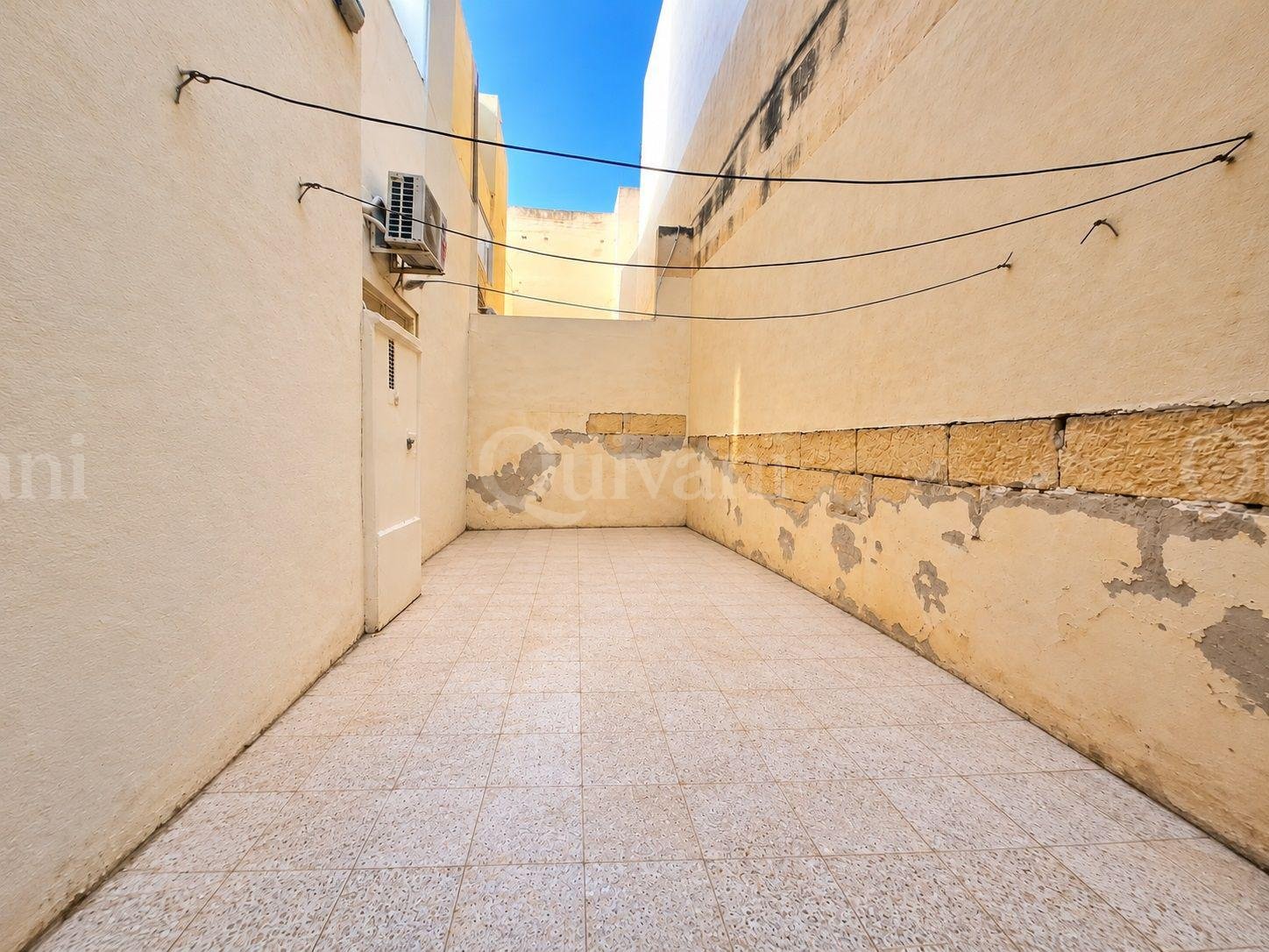 Fgura, Finished, Maisonette