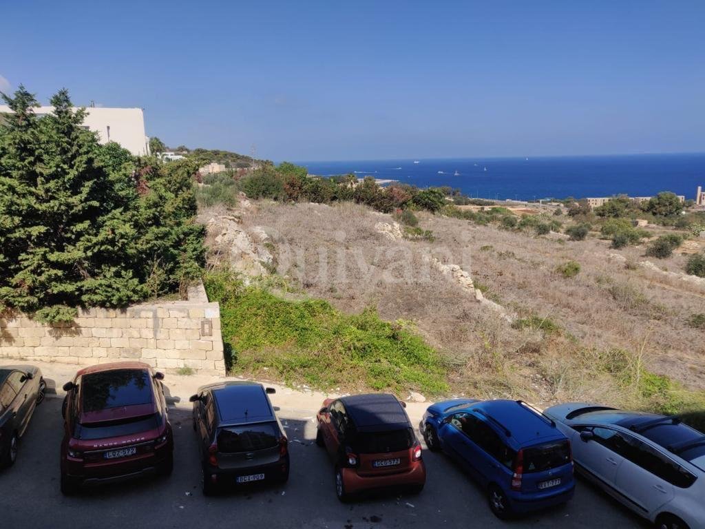 Madliena, Furnished Elevated Maisonette