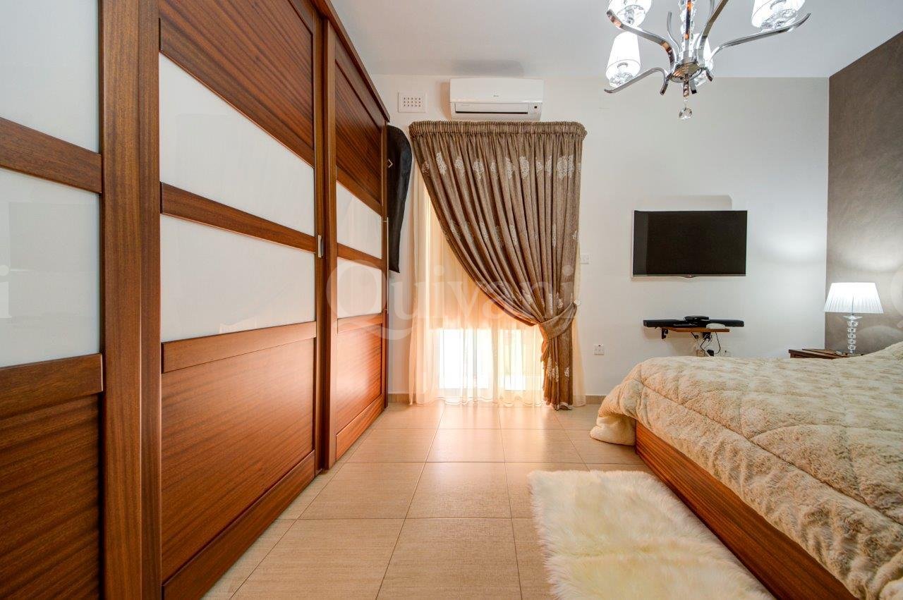 Zabbar, Finished Penthouse
