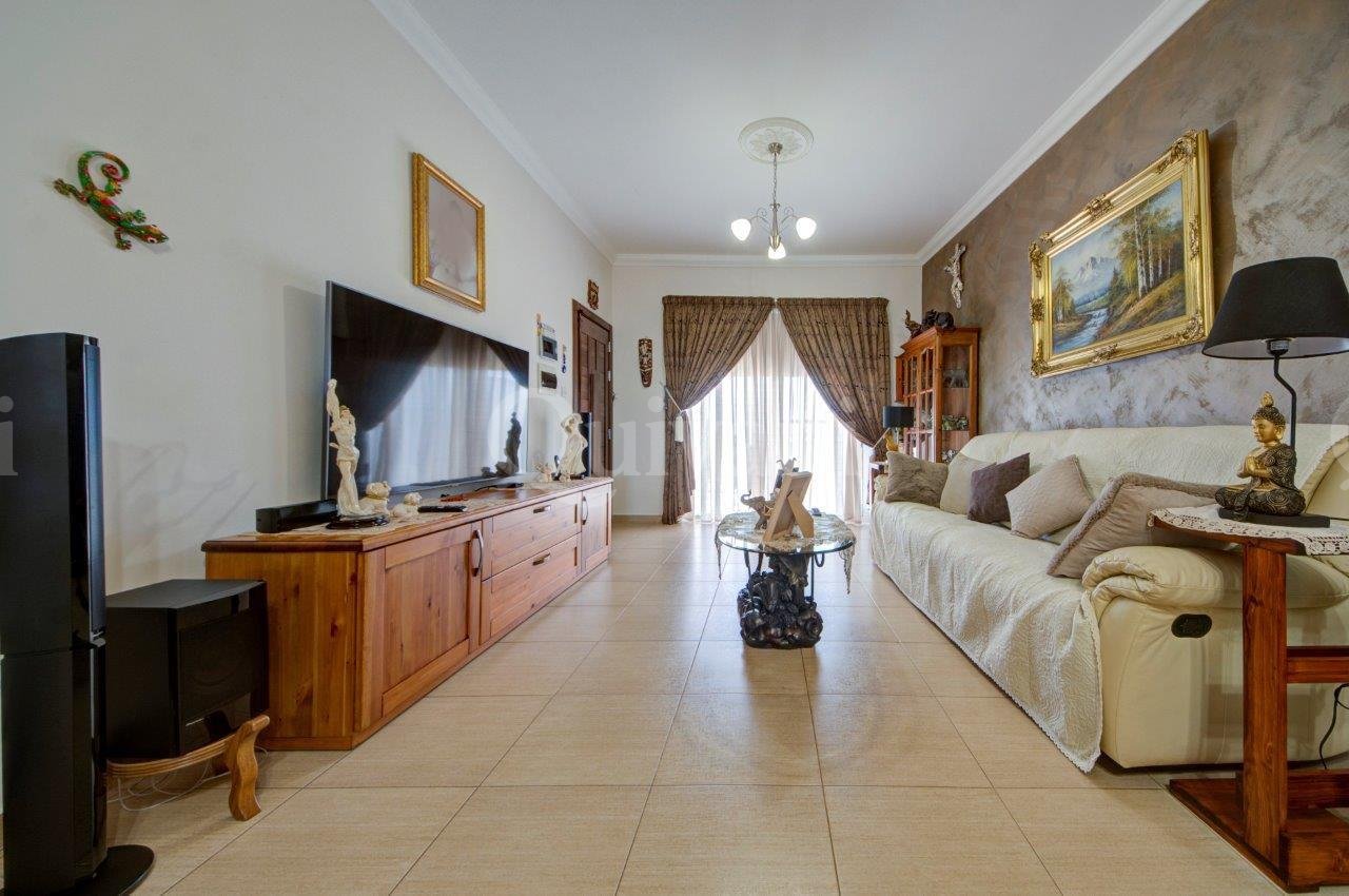 Zabbar, Finished Penthouse
