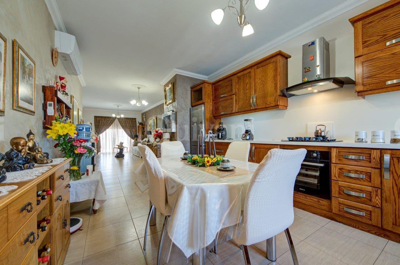 Zabbar, Finished Penthouse