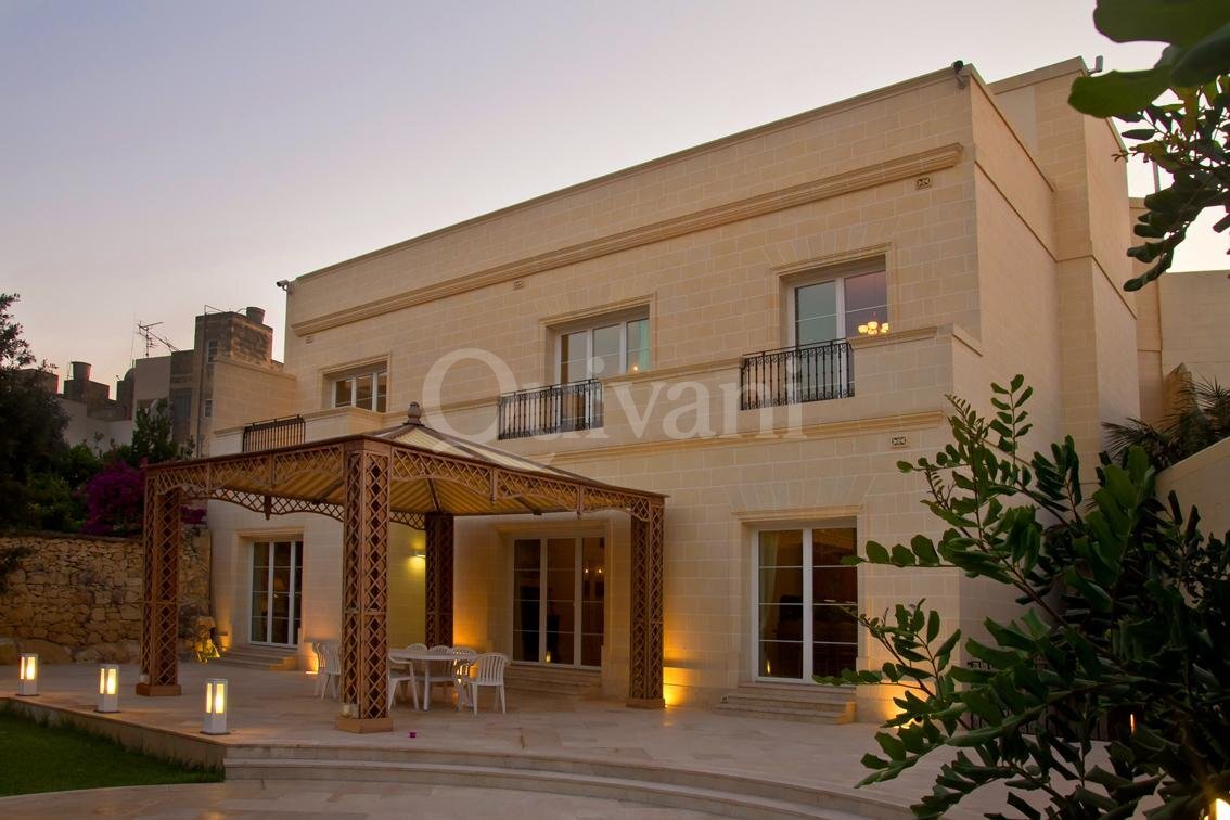 St Julians, Furnished Semi-detached Villa