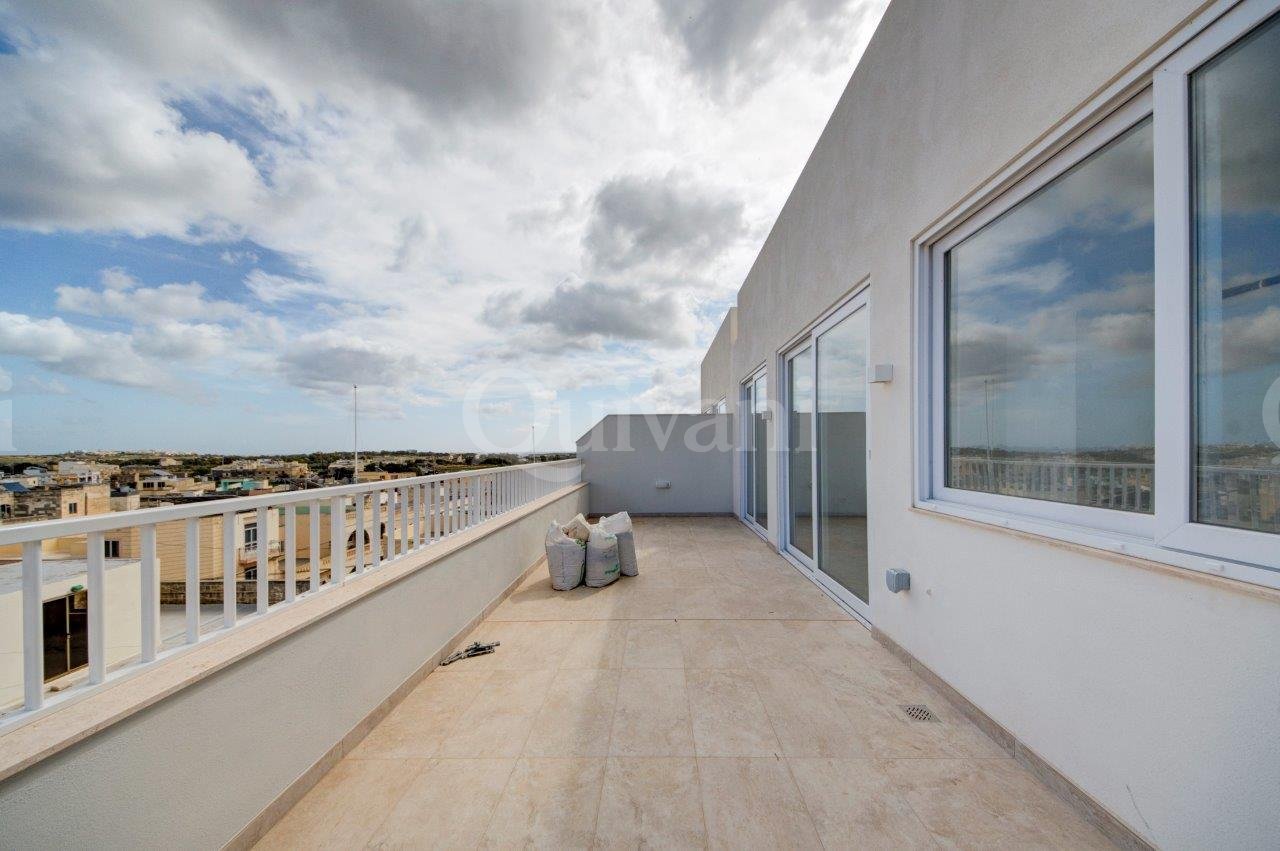 Zabbar, Finished Duplex Penthouse