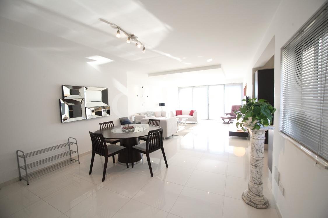 Tal-Ibrag, Furnished Penthouse