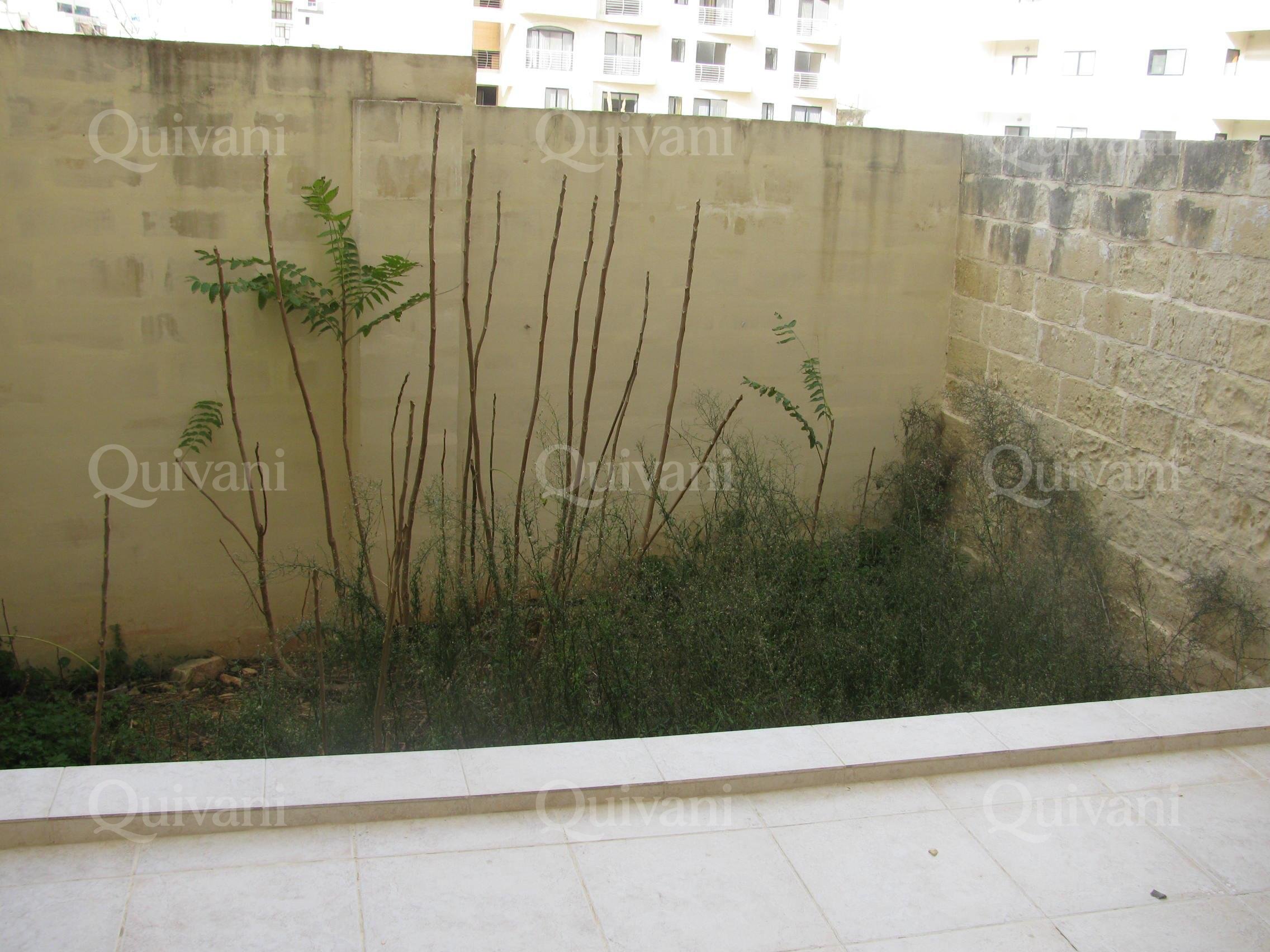 Sliema, Finished Office