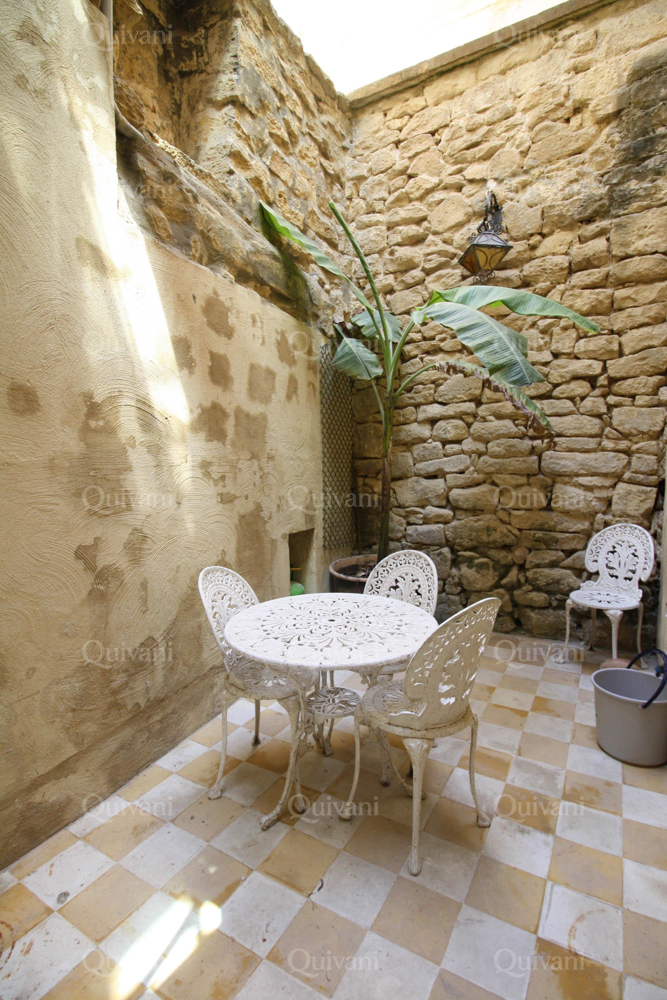 Zebbug, Furnished House of Character