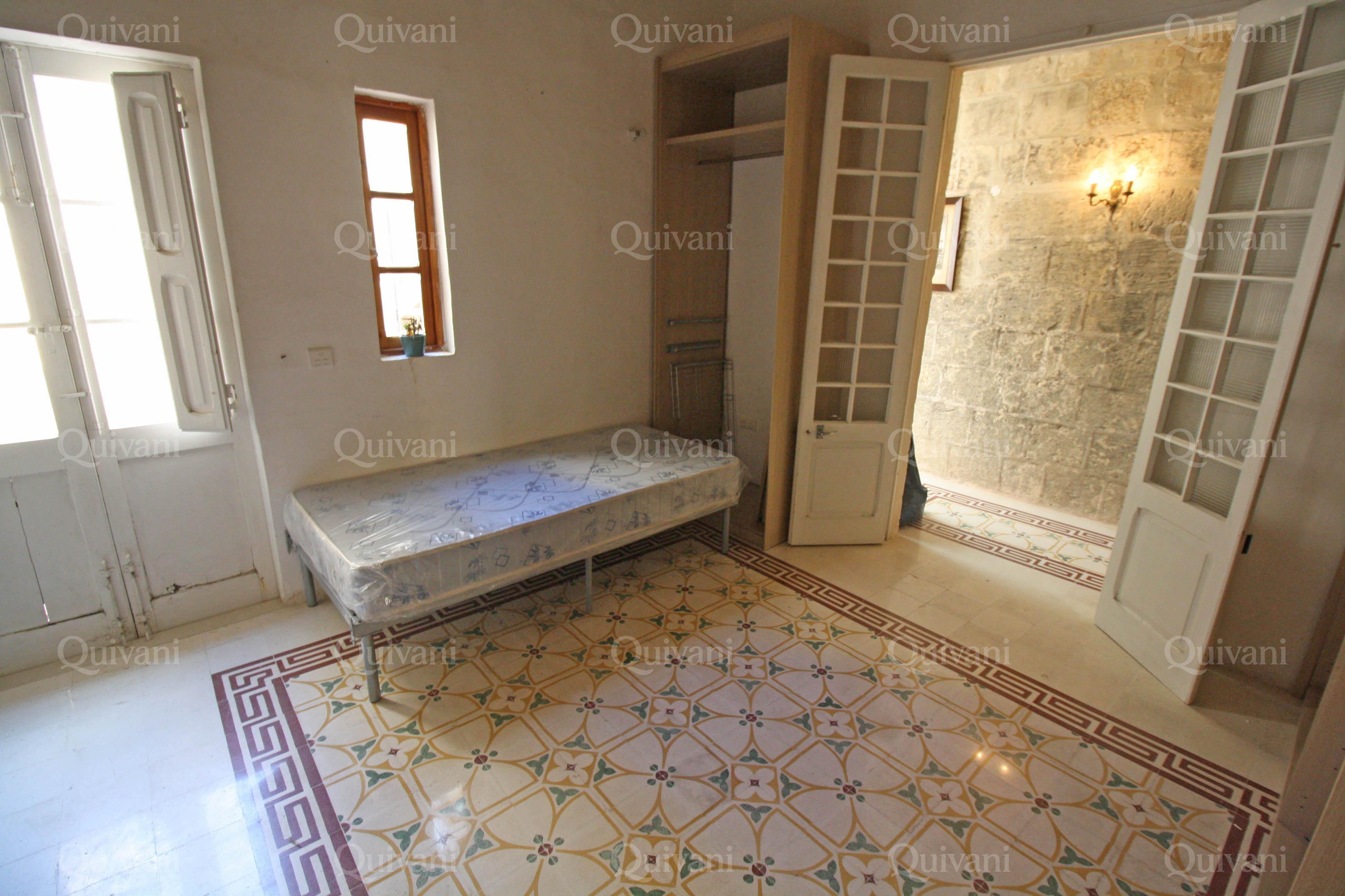 Zebbug, Furnished House of Character