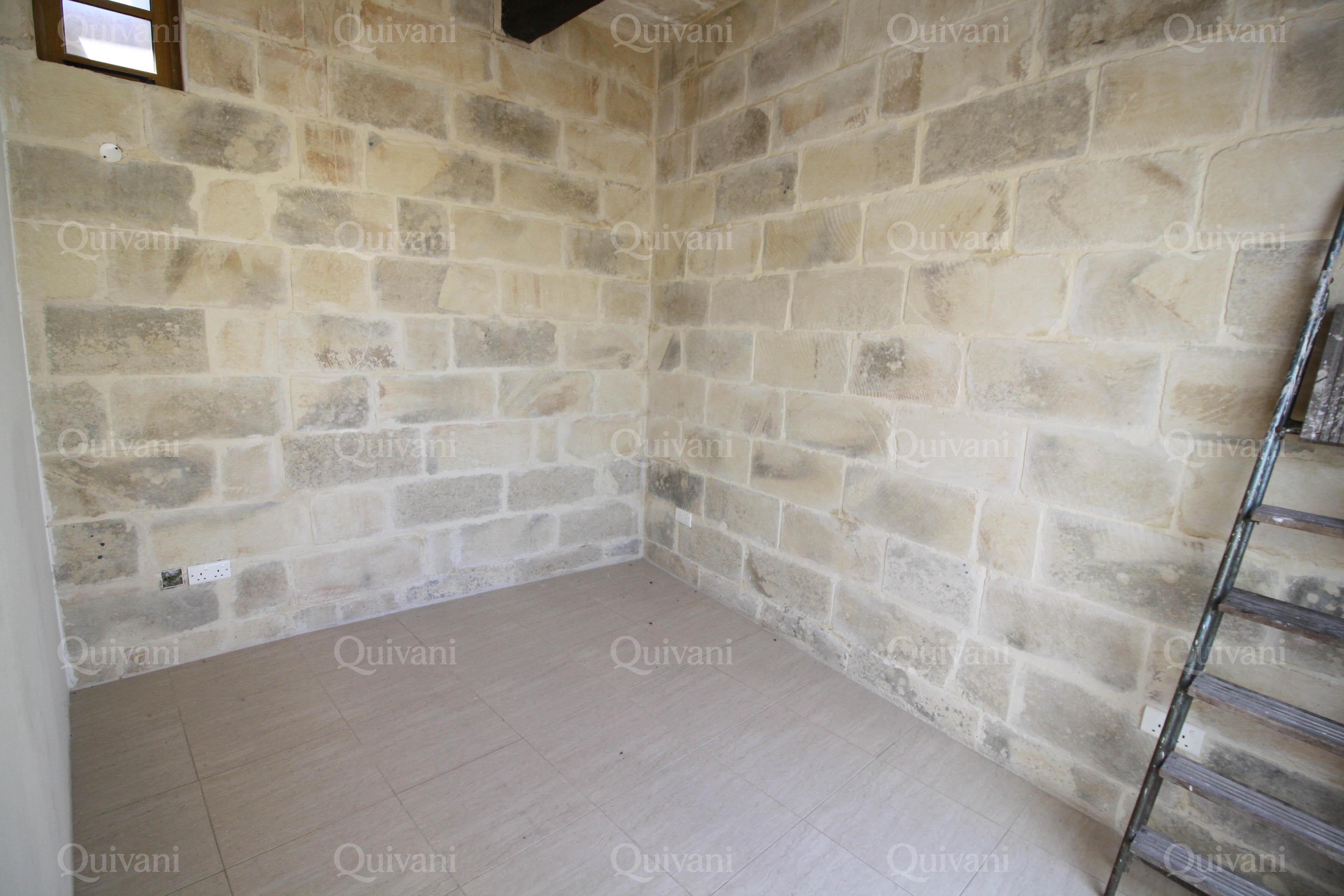 Zebbug, Furnished House of Character