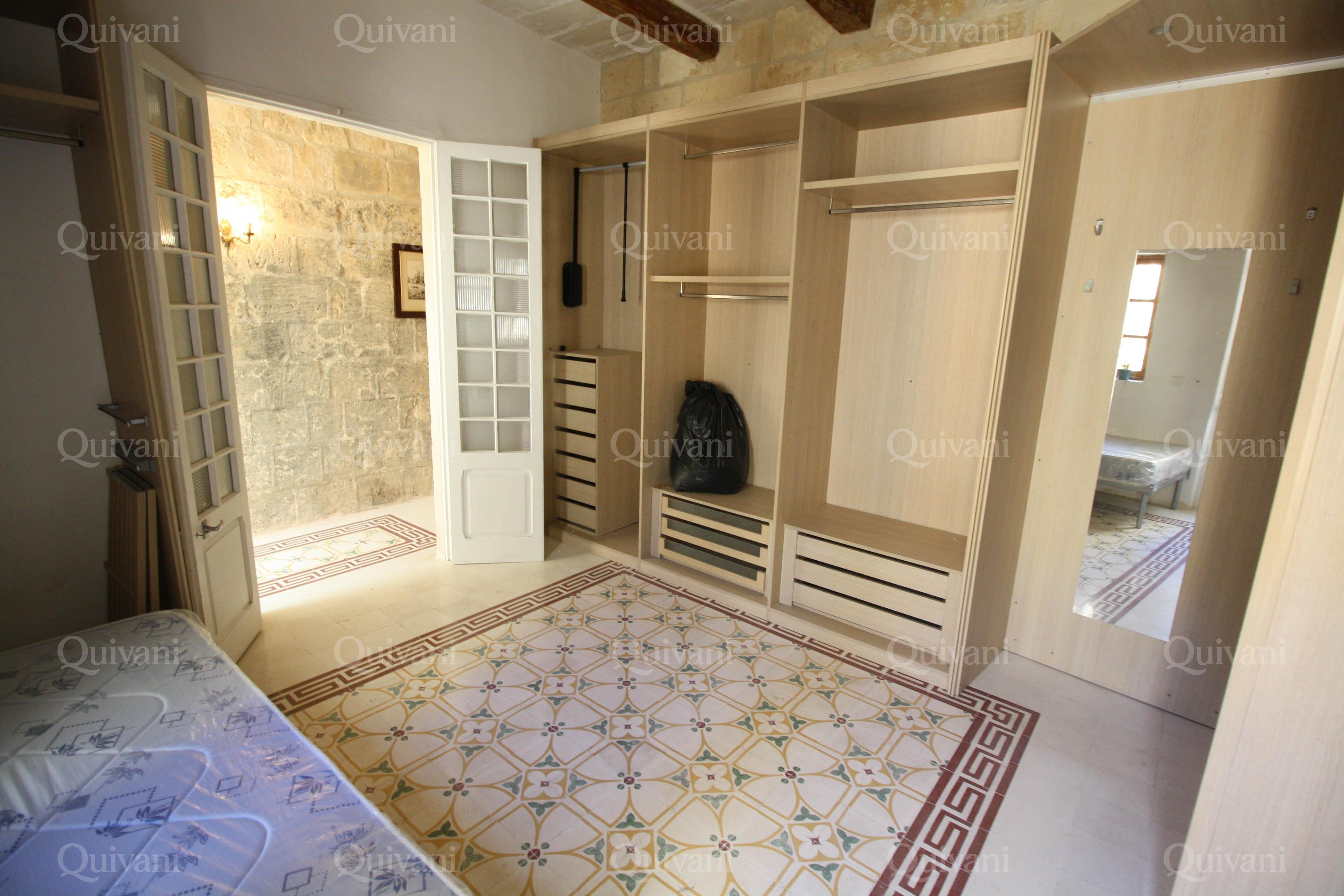 Zebbug, Furnished House of Character