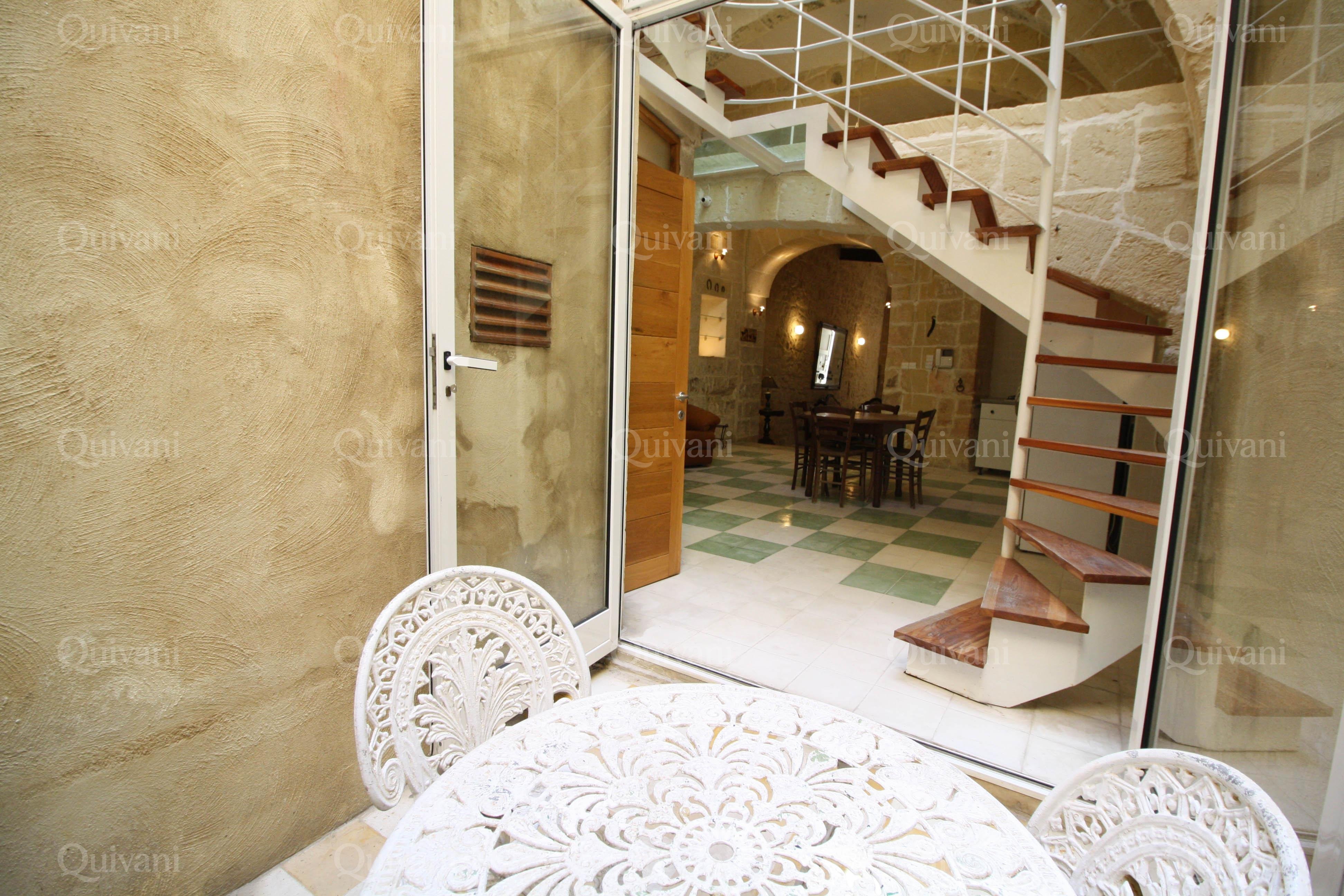 Zebbug, Furnished House of Character