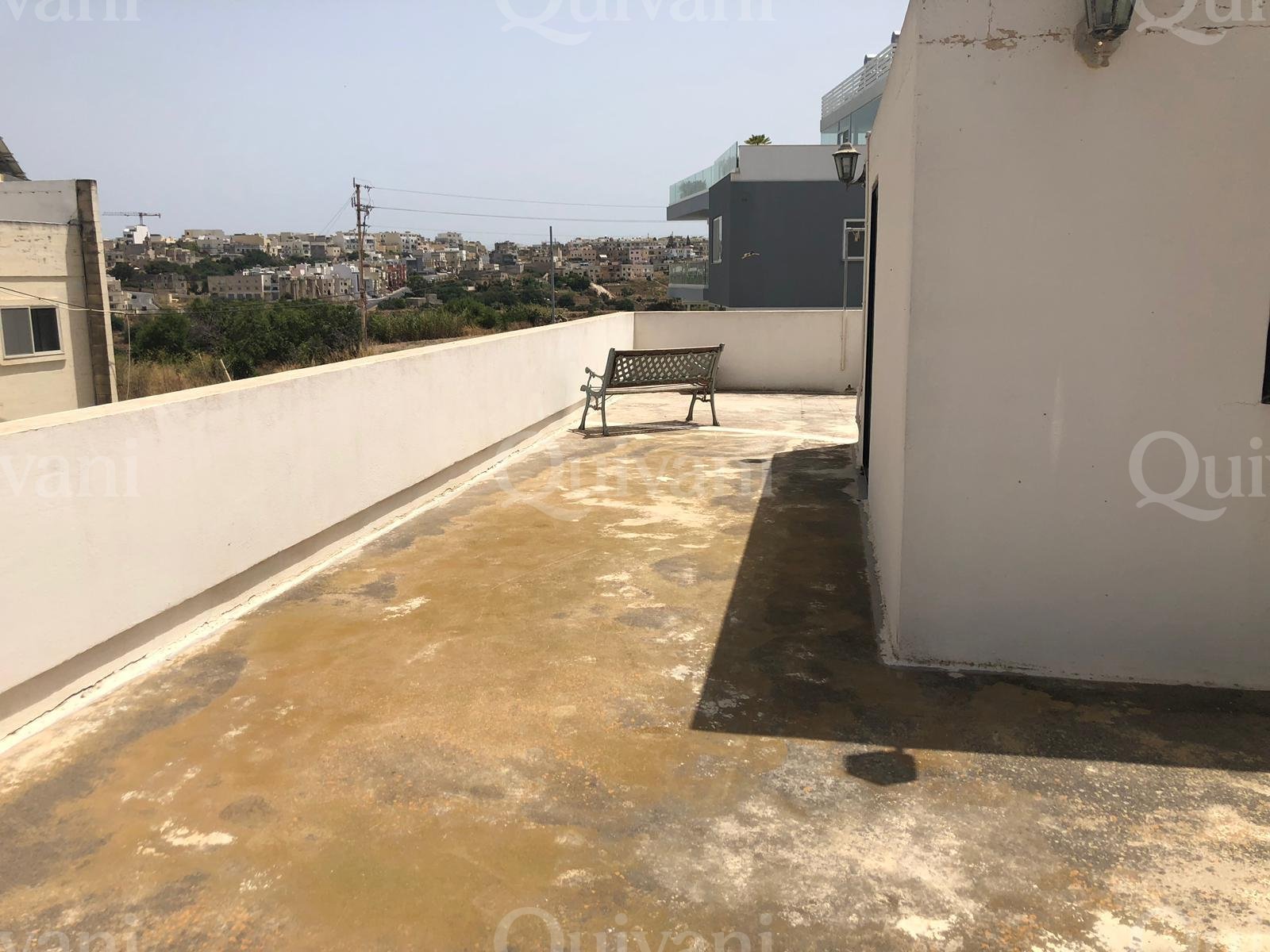 Tal-Ibrag, Furnished Semi-detached Villa