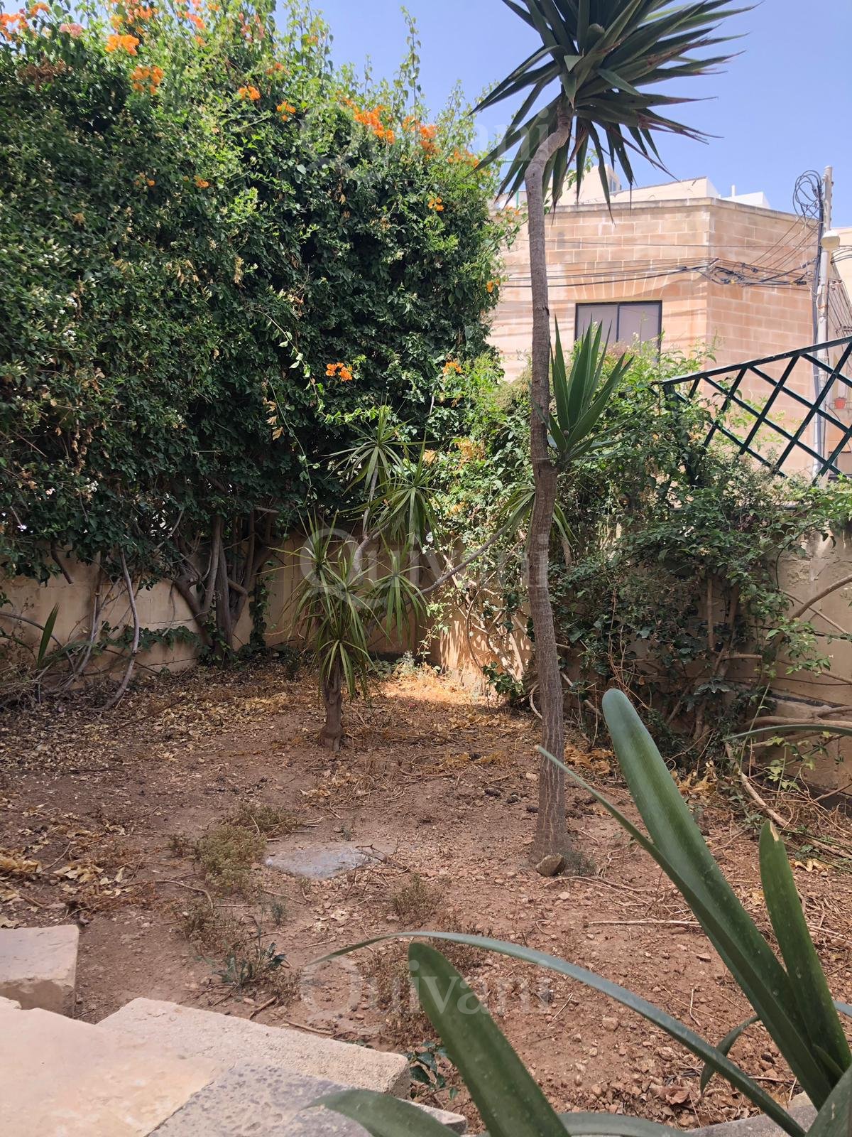 Tal-Ibrag, Furnished Semi-detached Villa