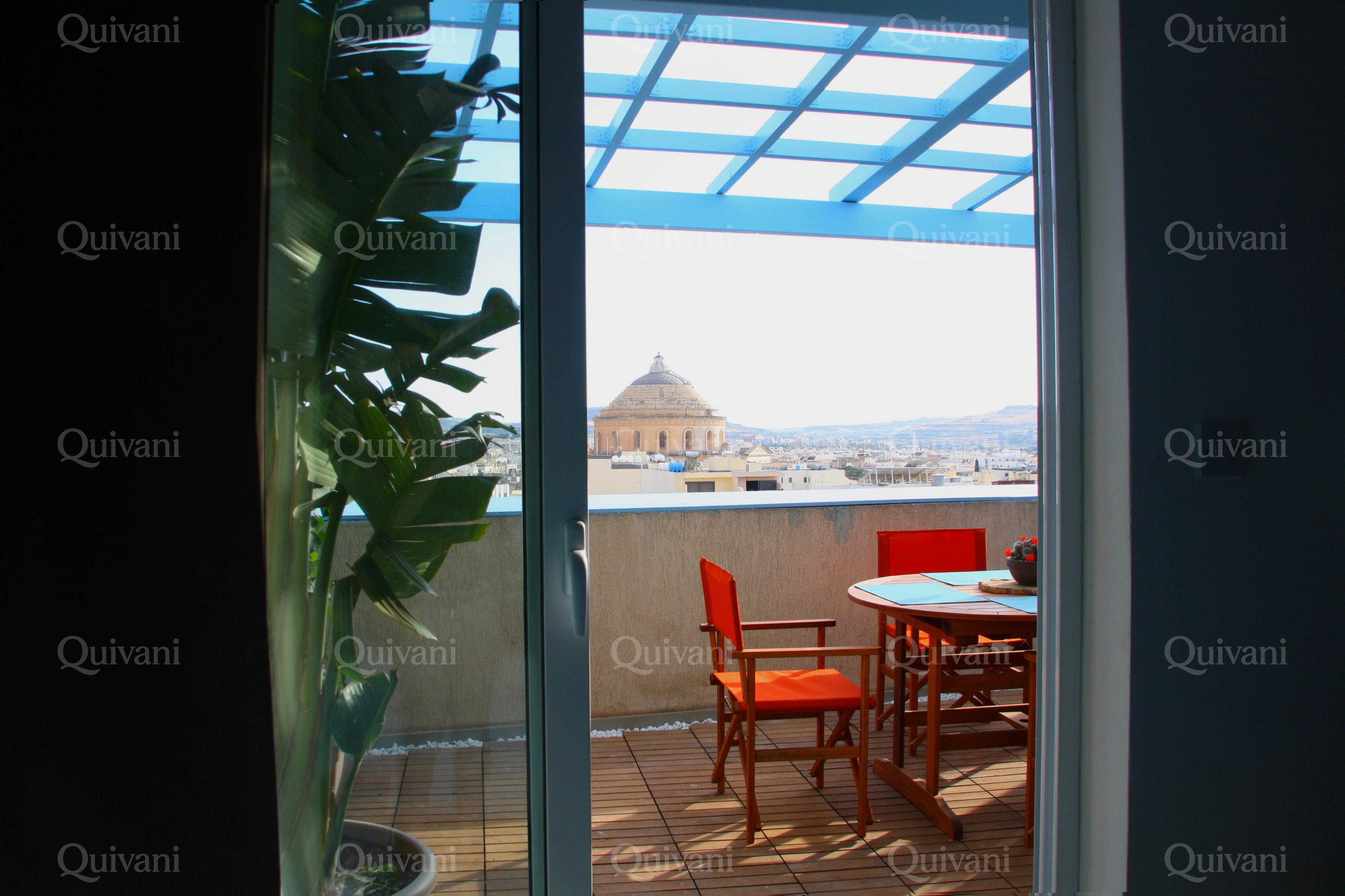 Mosta, Furnished Penthouse