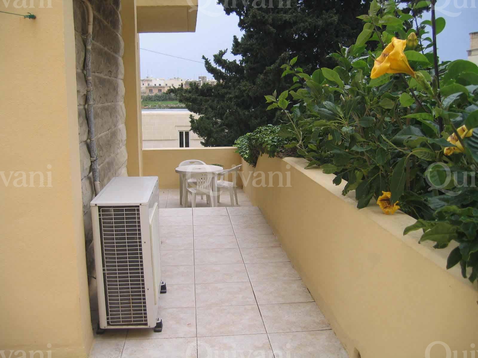 St Julians, Furnished Semi-detached Villa