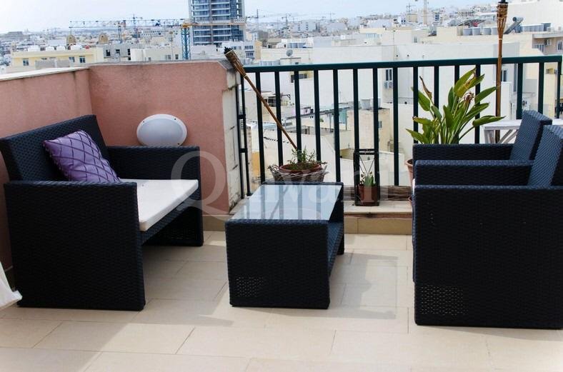 Gzira, Furnished Penthouse